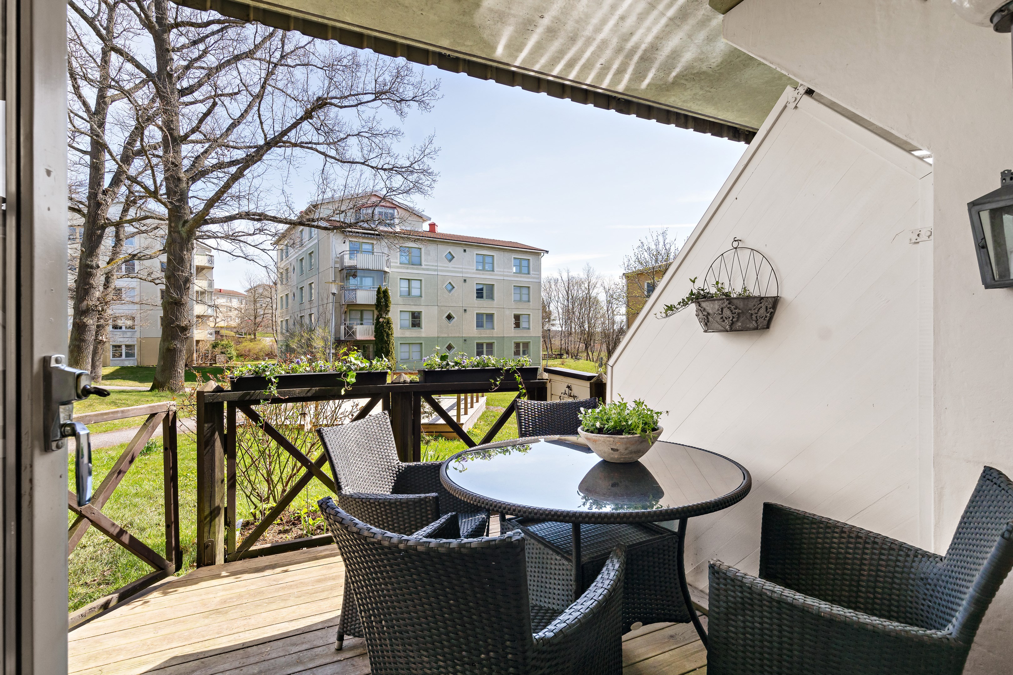 Bostadsbild från Centralvägen 20, Såld i Björknäs, Nacka