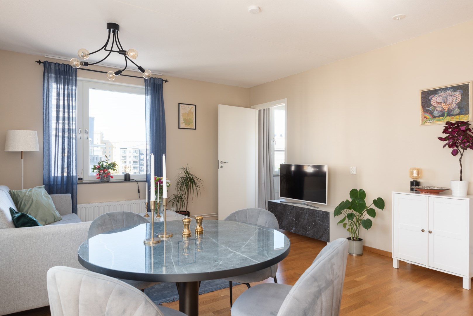 Bostadsbild från Patentgatan 9, Såld i Tegnérlunden, Västerås