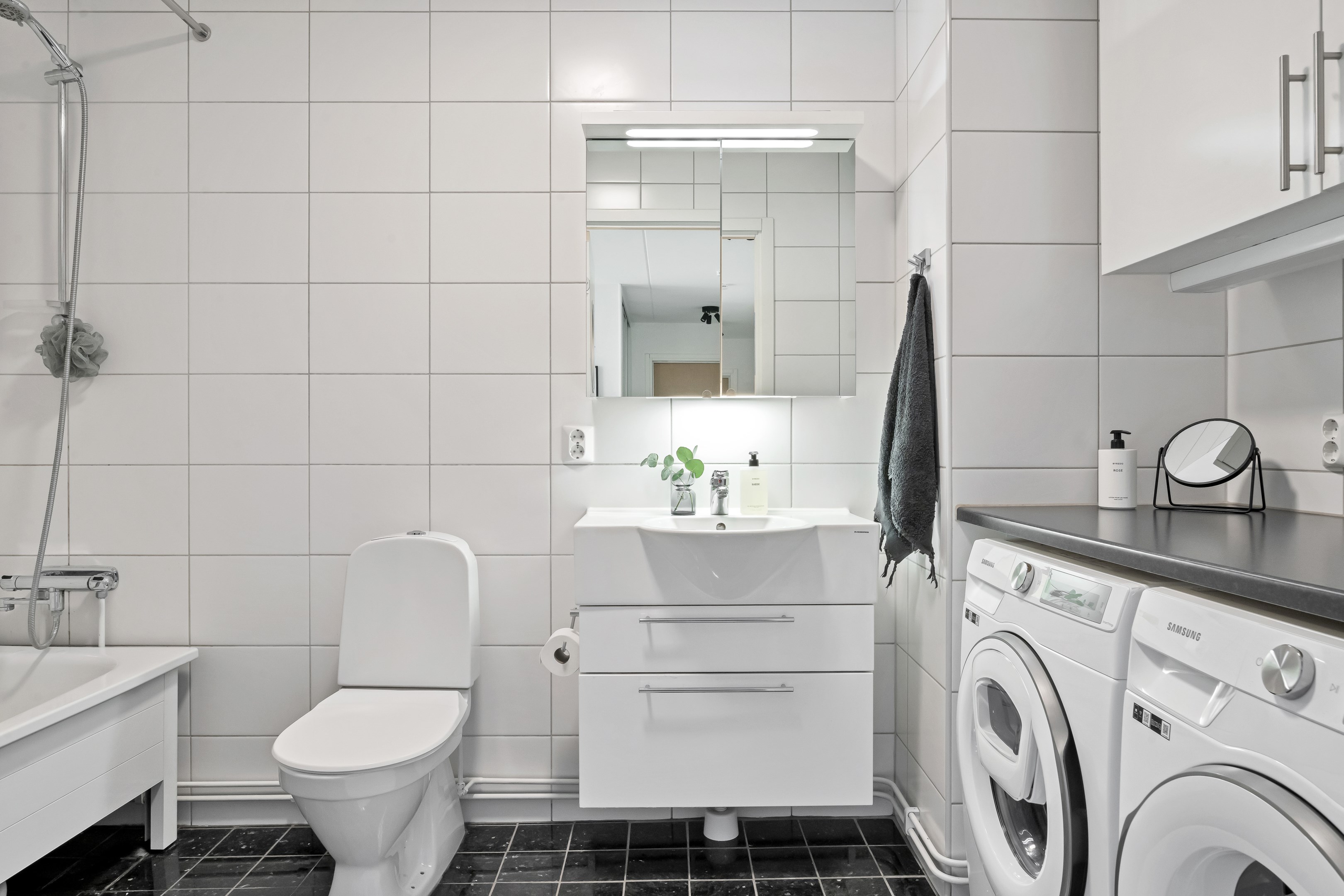 Bostadsbild från Muningatan 23, Såld i Kungsängen, Uppsala