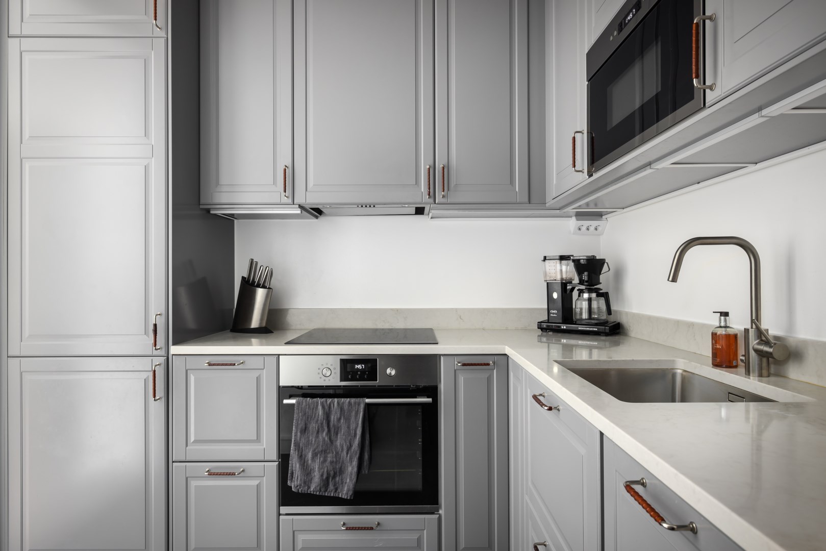 Bostadsbild från Hagagatan 4, Såld i Vasastan, Stockholm