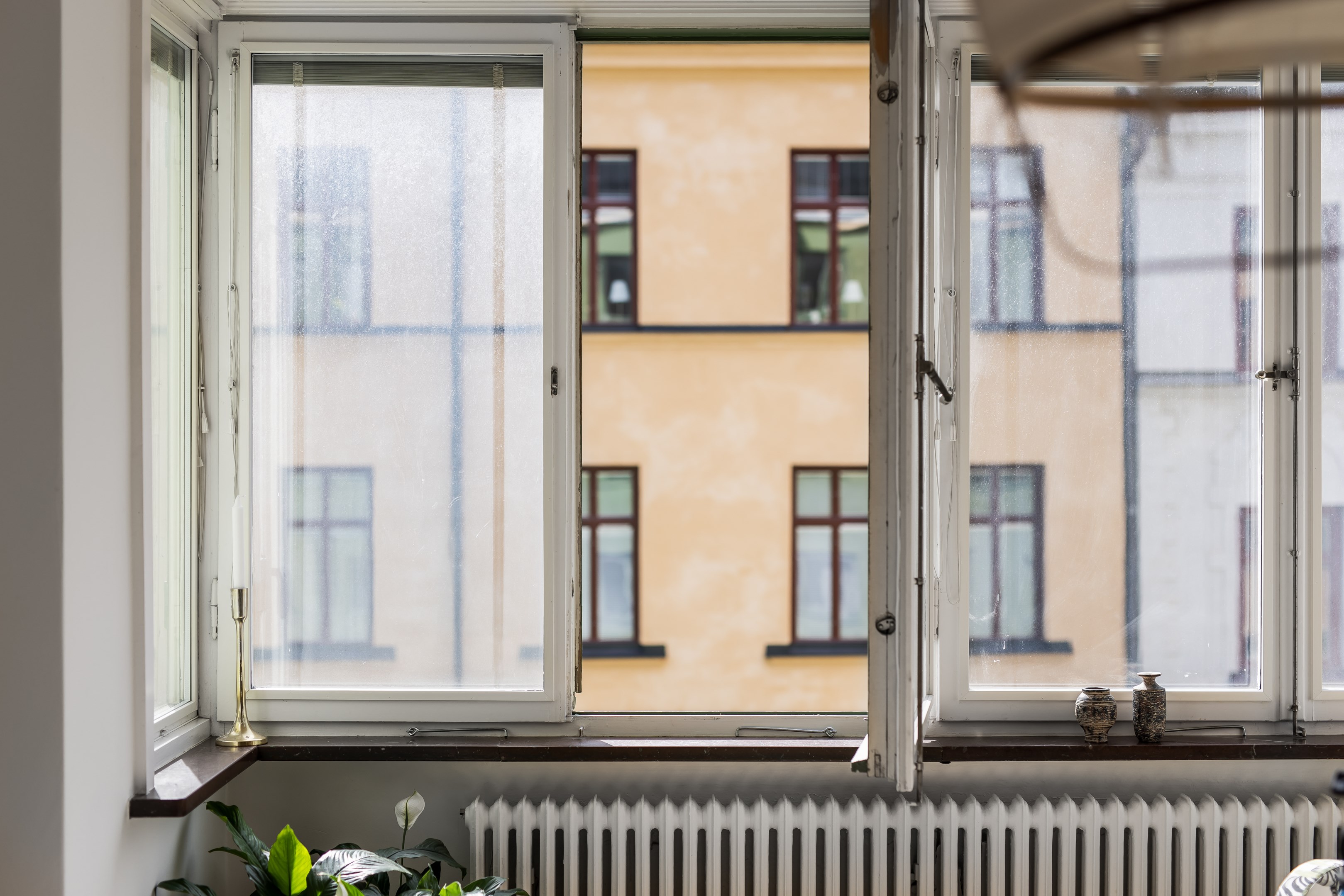 Bostadsbild från Hagagatan 4, Såld i Vasastan, Stockholm