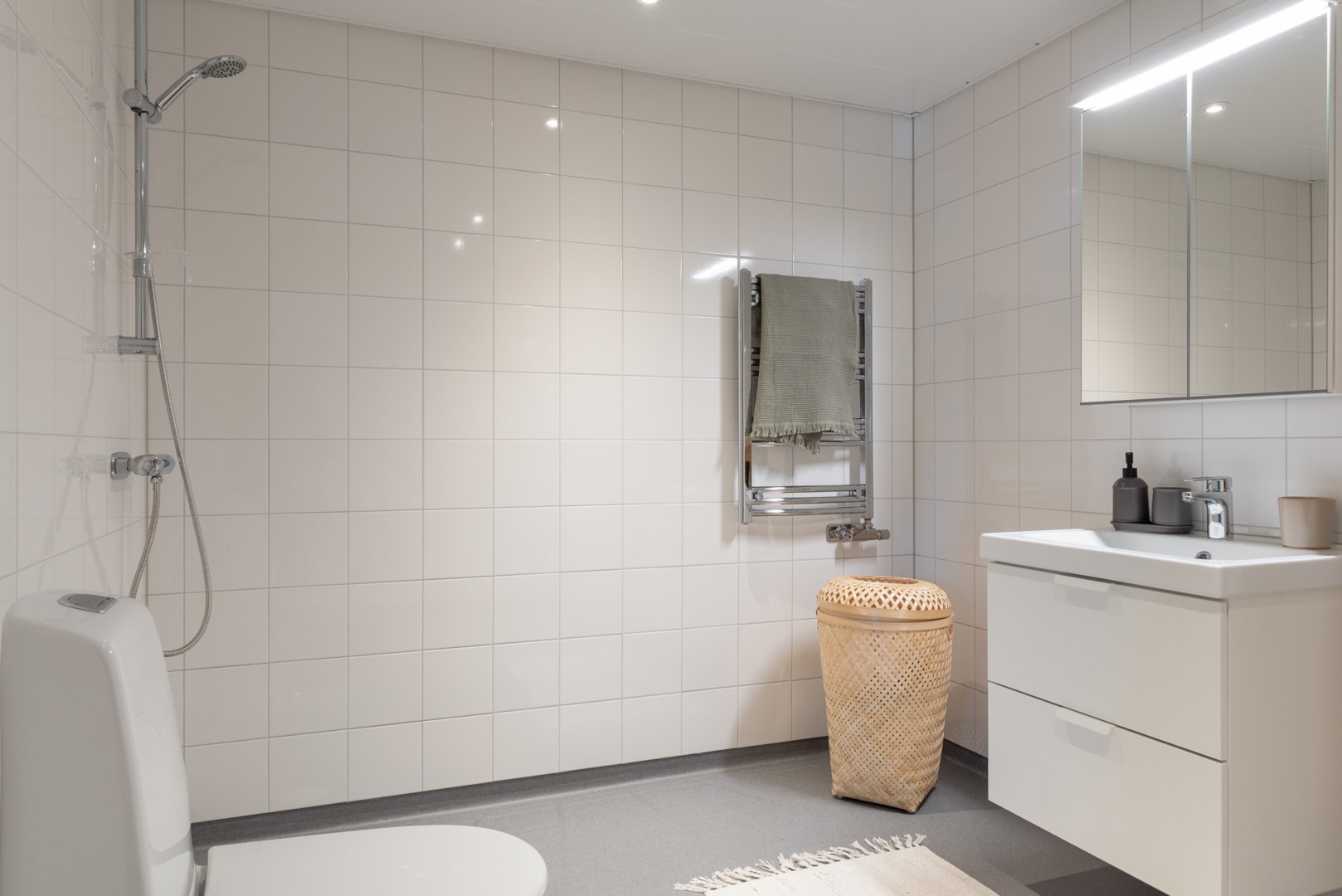 Bostadsbild från Ängsmarksvägen 33A, Såld i Gånsta, Enköping