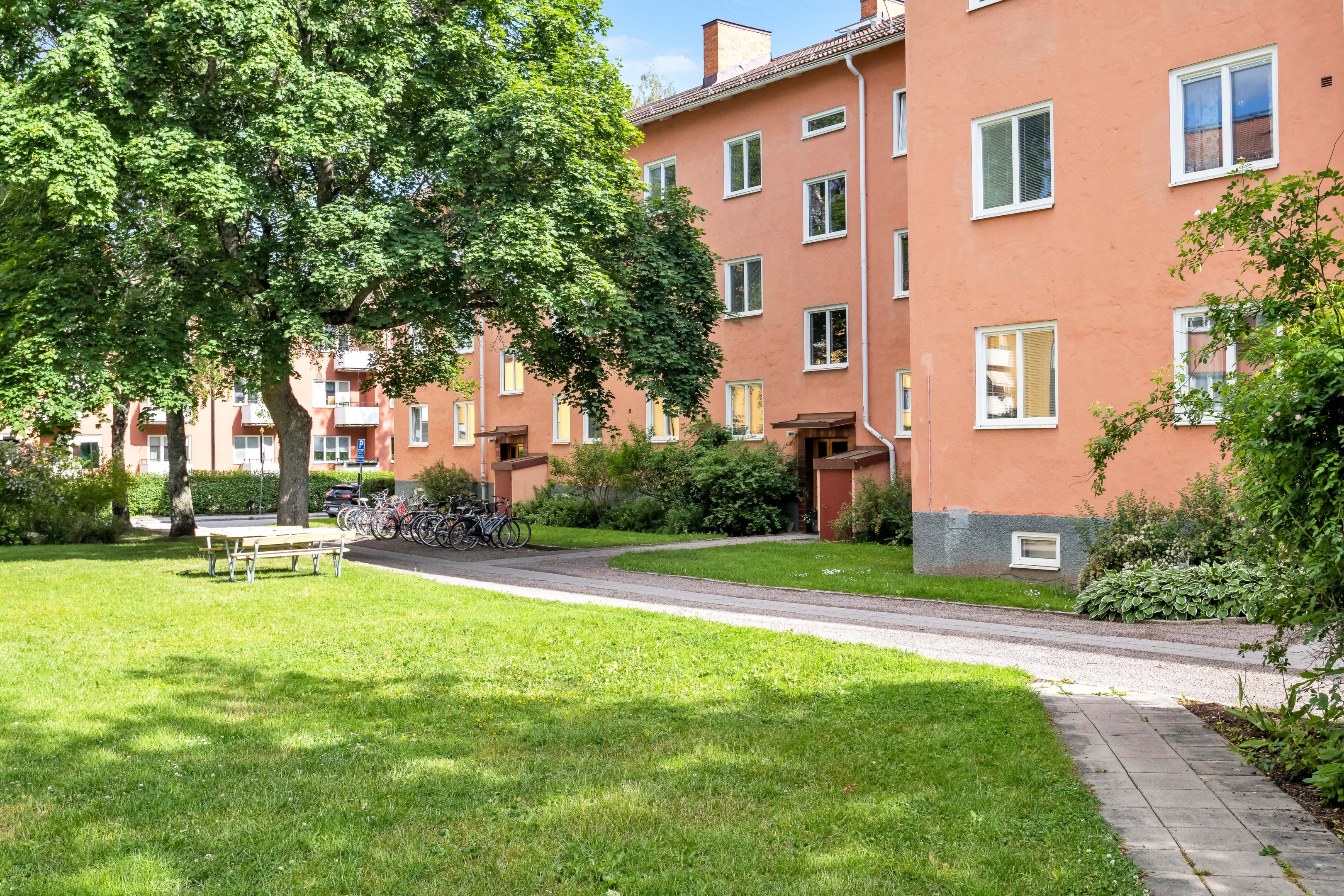 Bostadsbild från Svartbäcksgatan 101 C, Såld i Svartbäcken, Uppsala