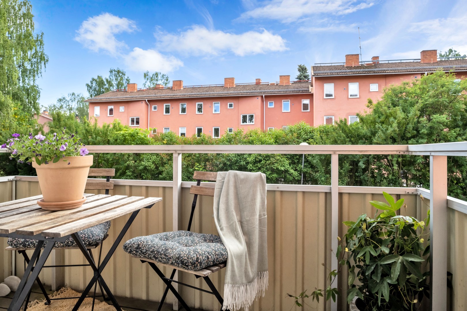 Bostadsbild från Svartbäcksgatan 101 C, Såld i Svartbäcken, Uppsala