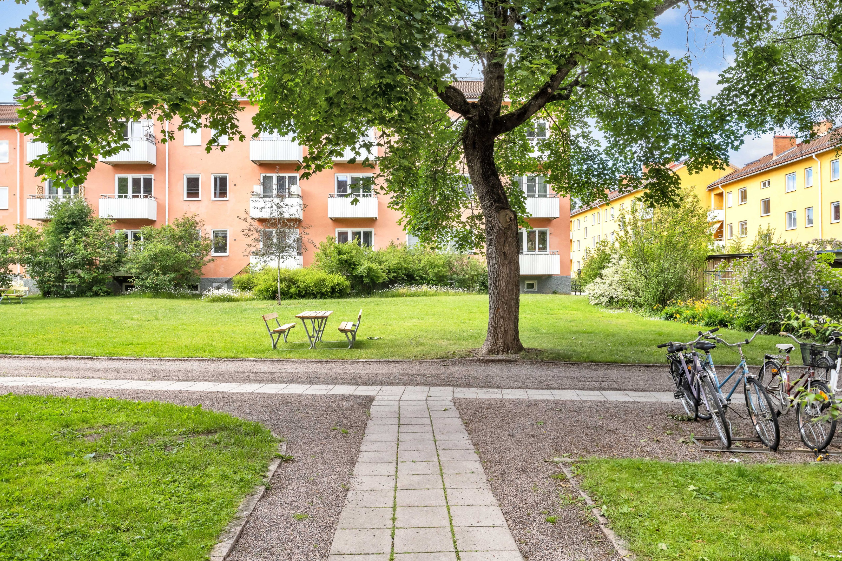 Bostadsbild från Svartbäcksgatan 101 C, Såld i Svartbäcken, Uppsala