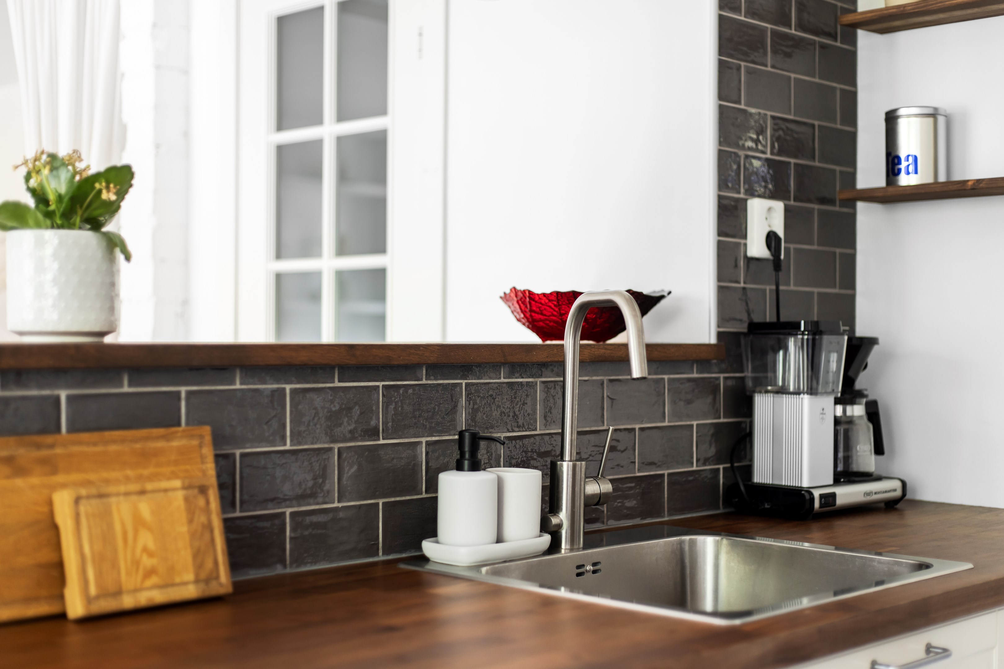 Bostadsbild från Hovvägen 38B, Såld i Hästhagen, Värmdö