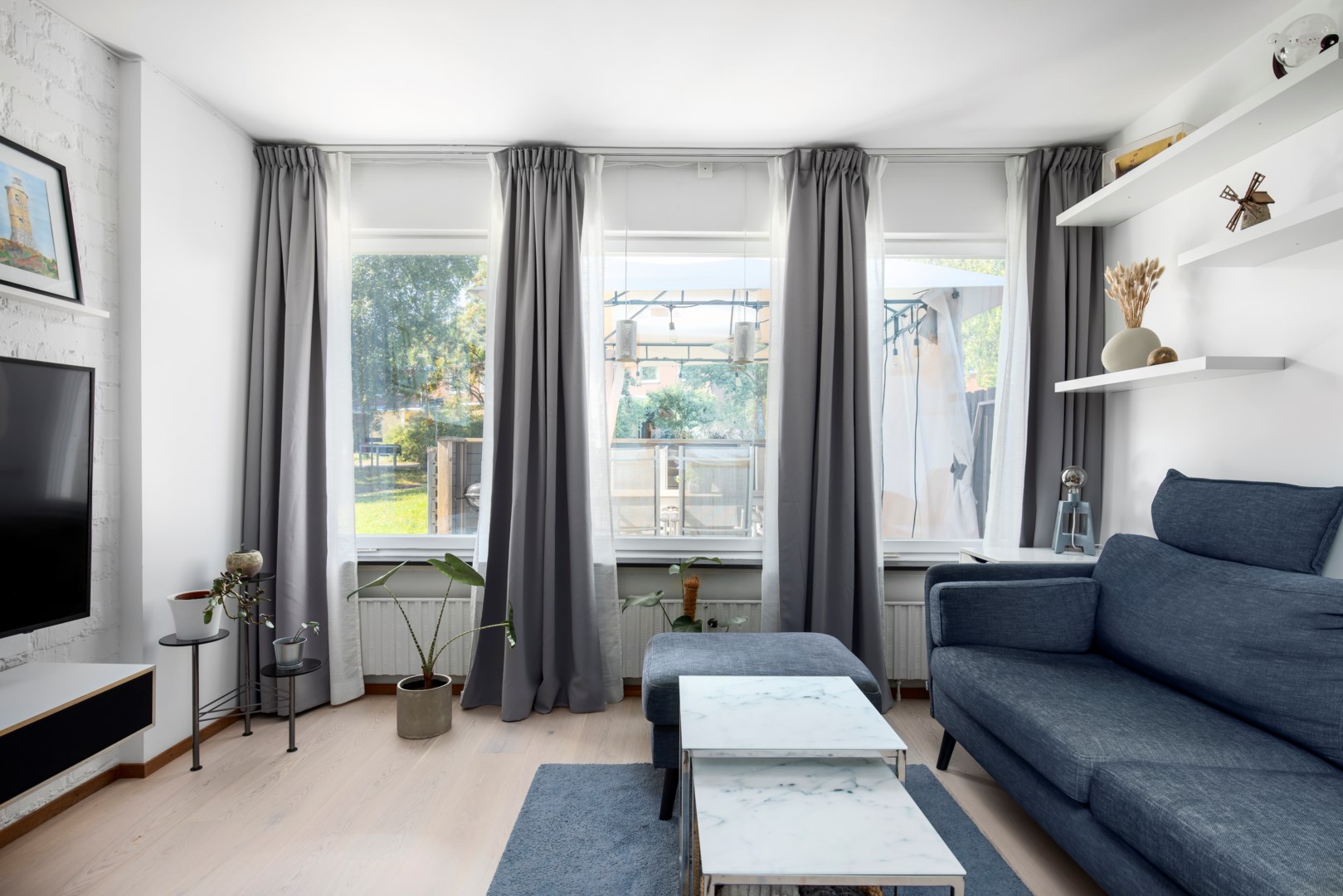 Bostadsbild från Hovvägen 38B, Såld i Hästhagen, Värmdö