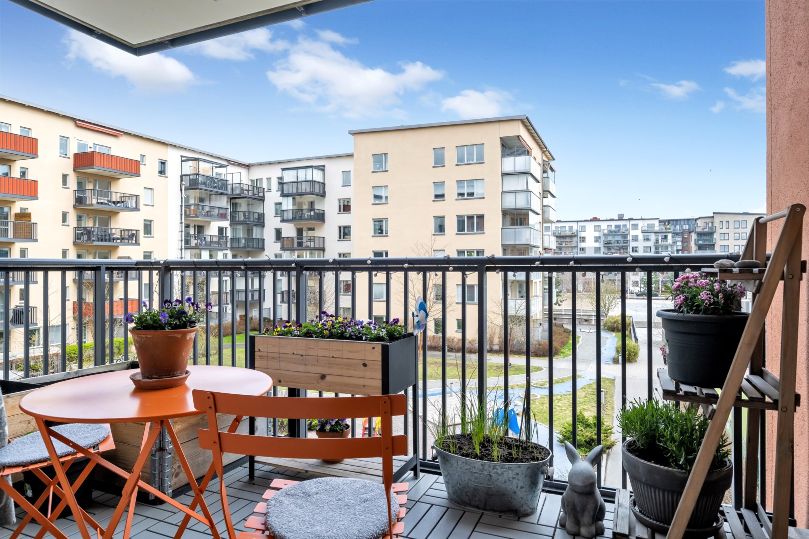 Bostadsbild från Tullgarnsgatan 20, Såld i Kungsängen, Uppsala