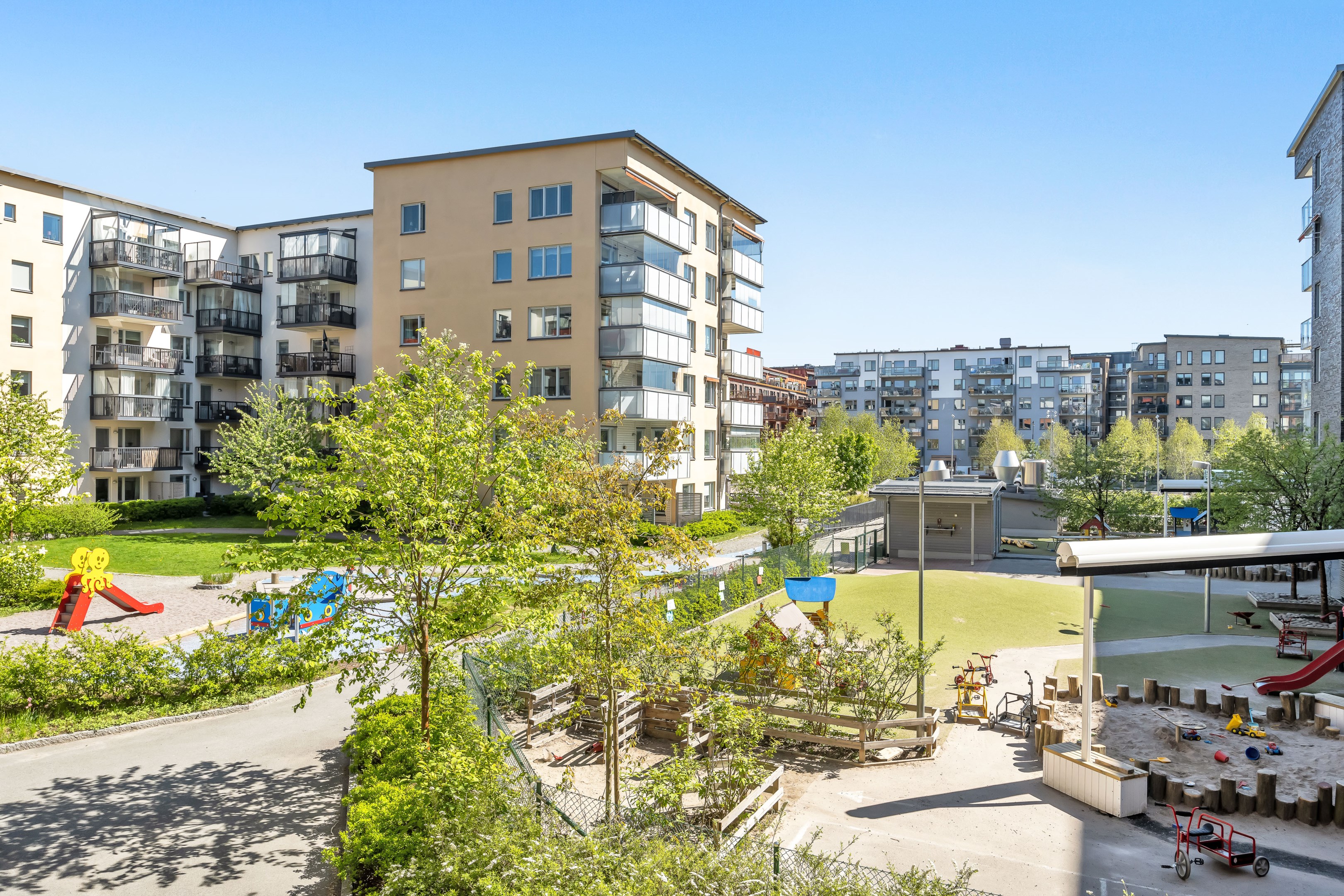 Bostadsbild från Tullgarnsgatan 20, Såld i Kungsängen, Uppsala