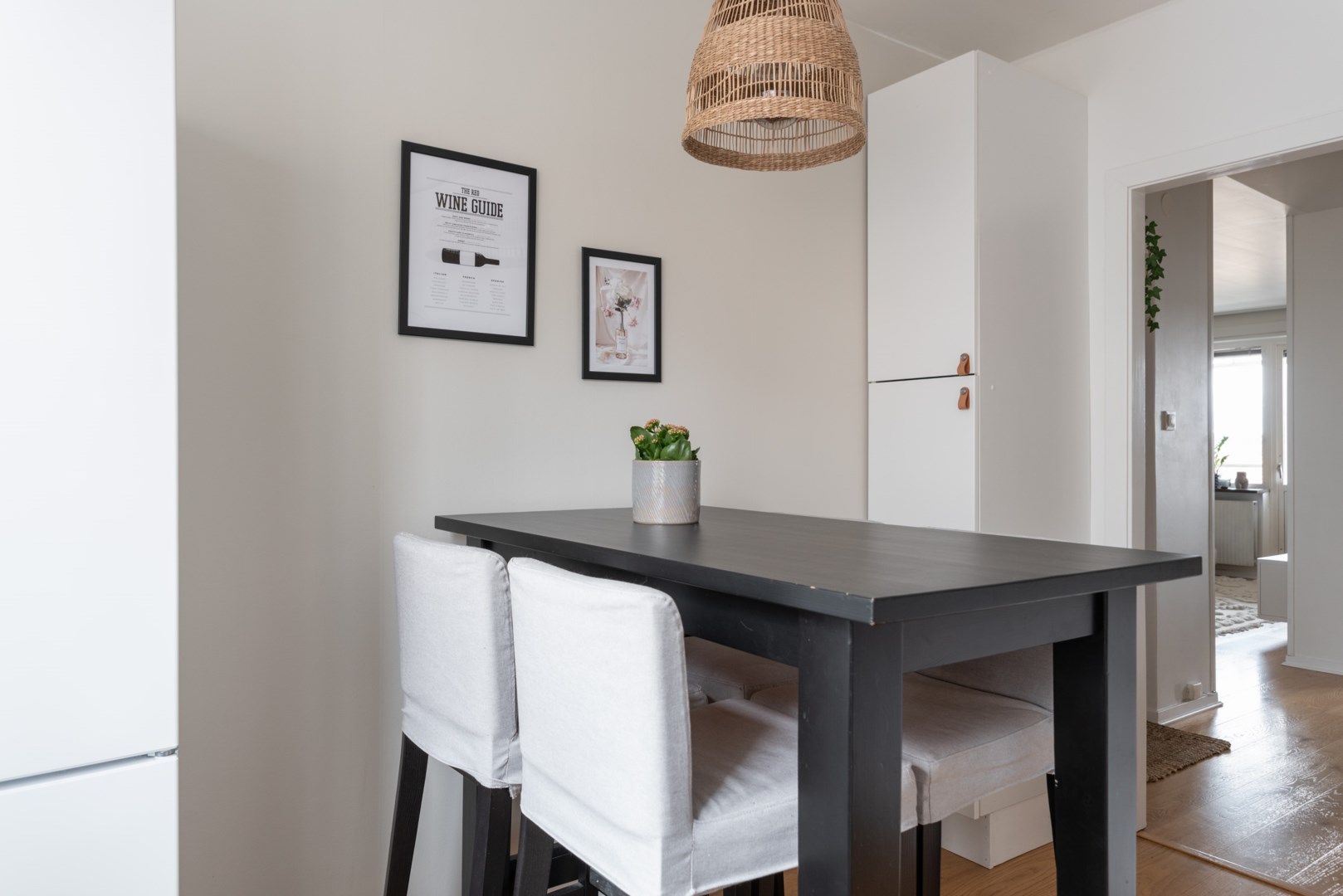 Bostadsbild från Vegagatan 5B, Såld i Vega, Västerås