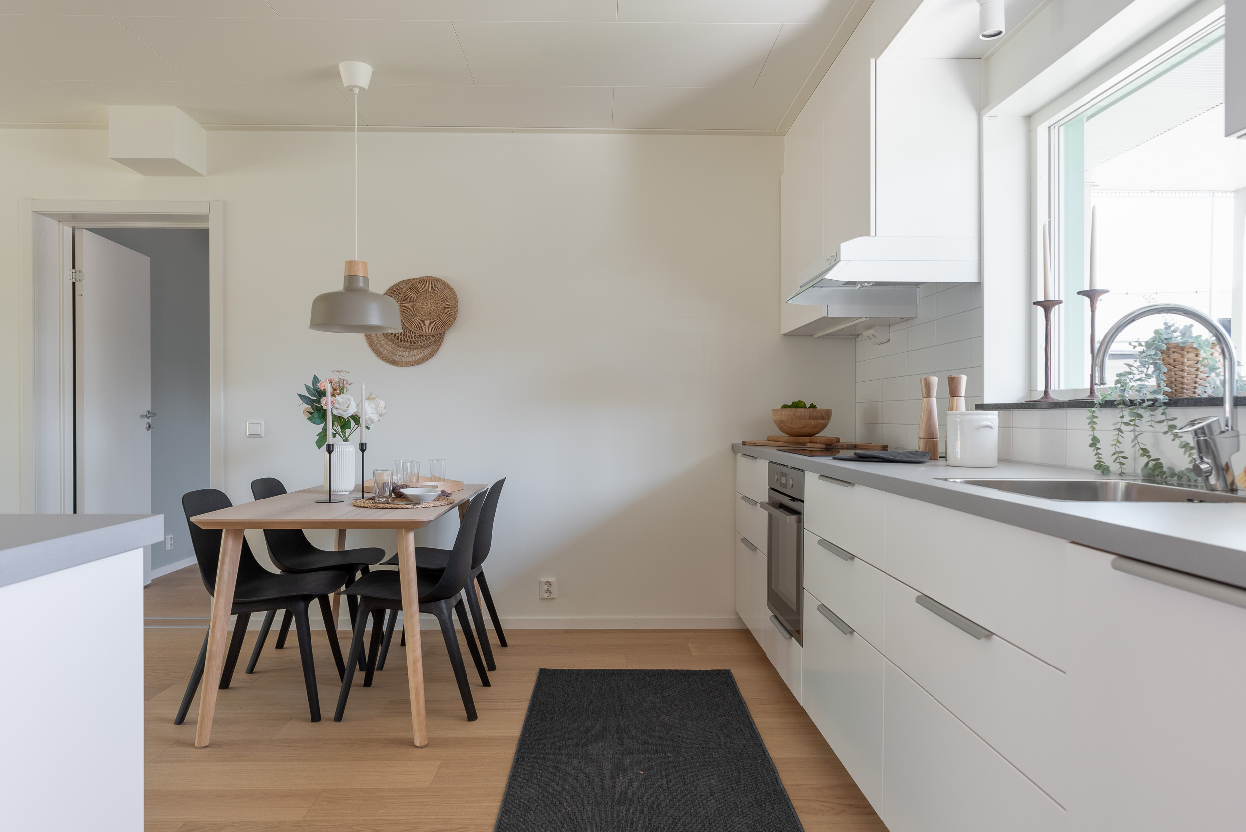 Bostadsbild från Ängsmarksvägen 33C, Såld i Gånsta, Enköping