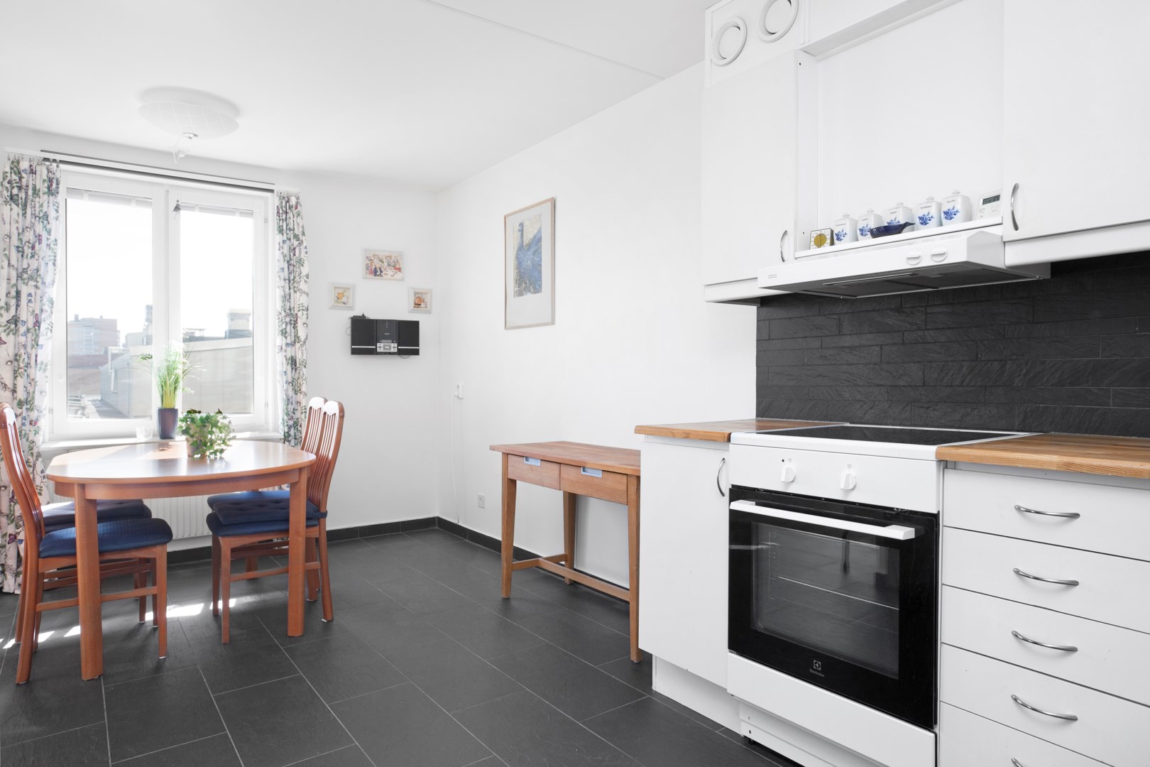 Bostadsbild från Tornérplatsen 30, vån 6, Såld i Jakobsberg, Järfälla