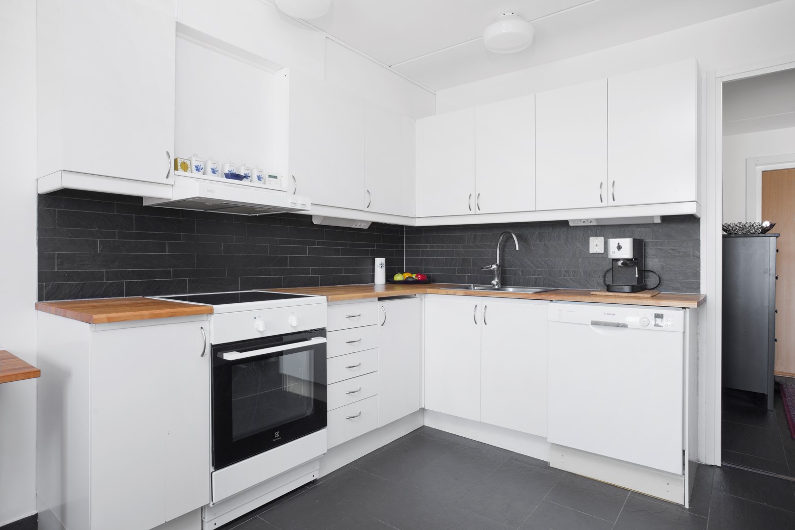 Bostadsbild från Tornérplatsen 30, vån 6, Såld i Jakobsberg, Järfälla