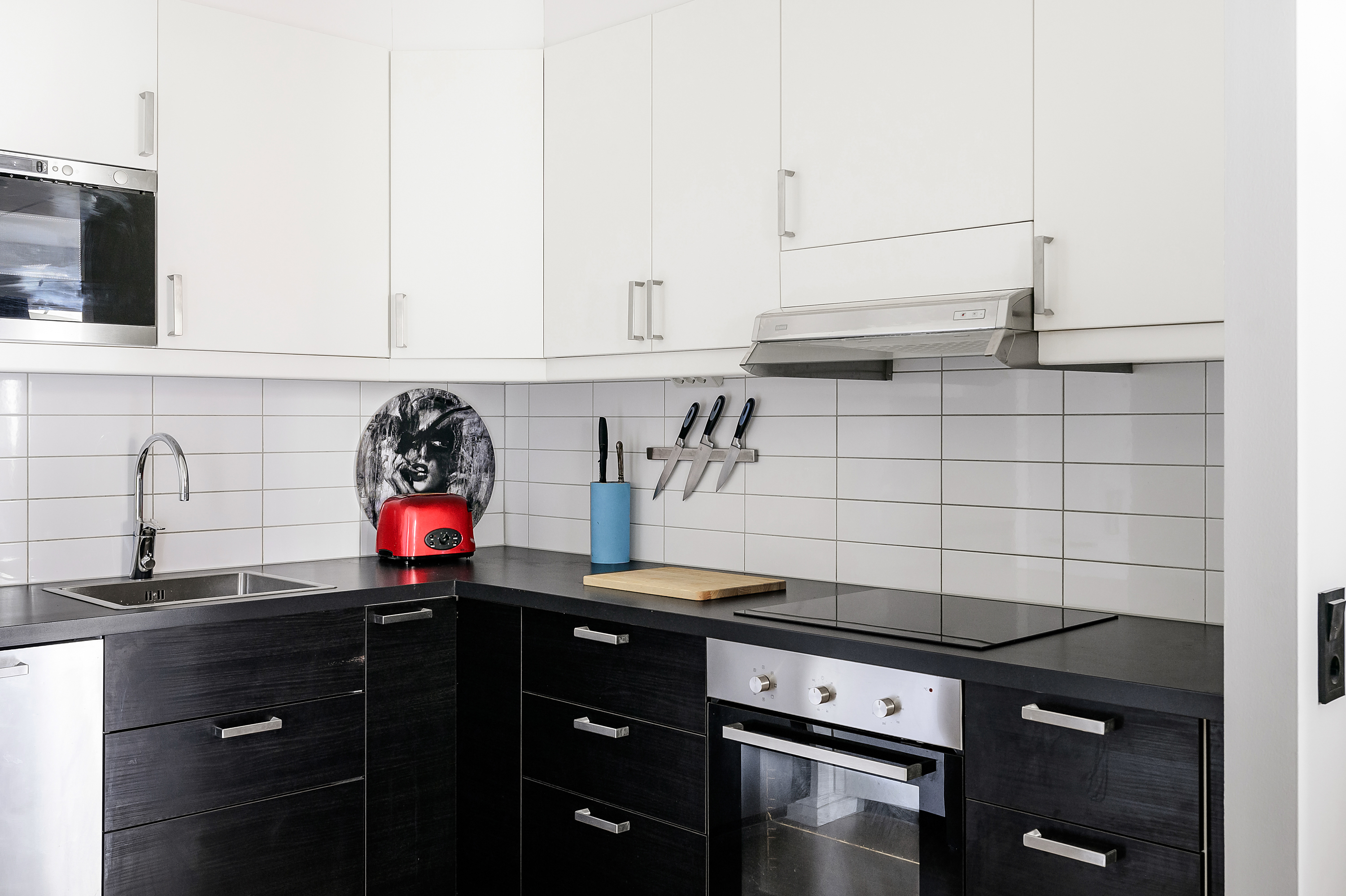 Bostadsbild från Chamottevägen 7, Såld i Porslinskvarteren, Värmdö