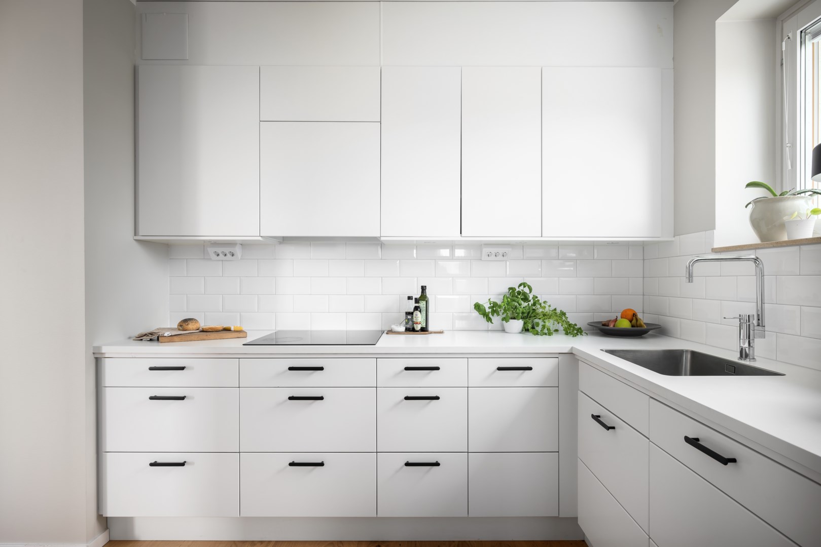 Bostadsbild från Tollareslingan 26, 12/12 tr, Såld i Tollare, Nacka