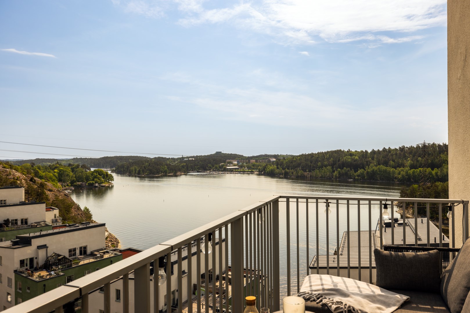 Bostadsbild från Tollareslingan 26, 12/12 tr, Såld i Tollare, Nacka