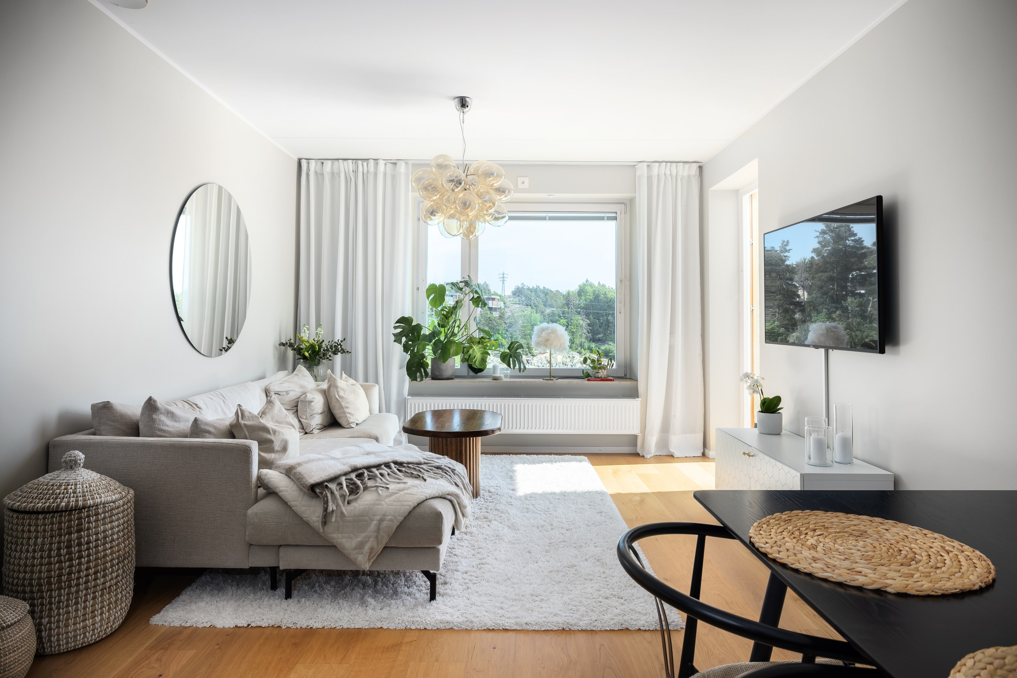 Bostadsbild från Tollareslingan 26, 12/12 tr, Såld i Tollare, Nacka