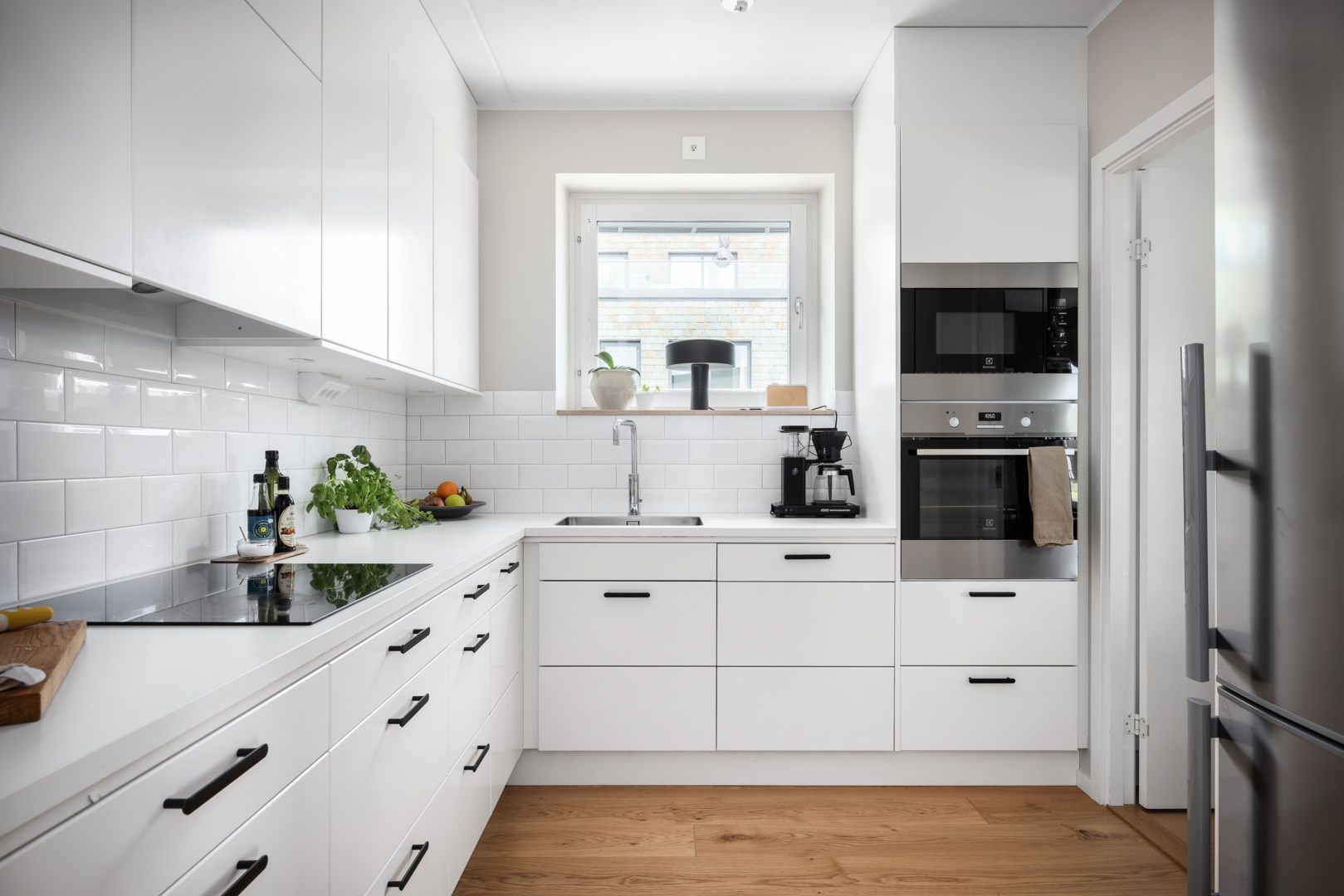 Bostadsbild från Tollareslingan 26, 12/12 tr, Såld i Tollare, Nacka