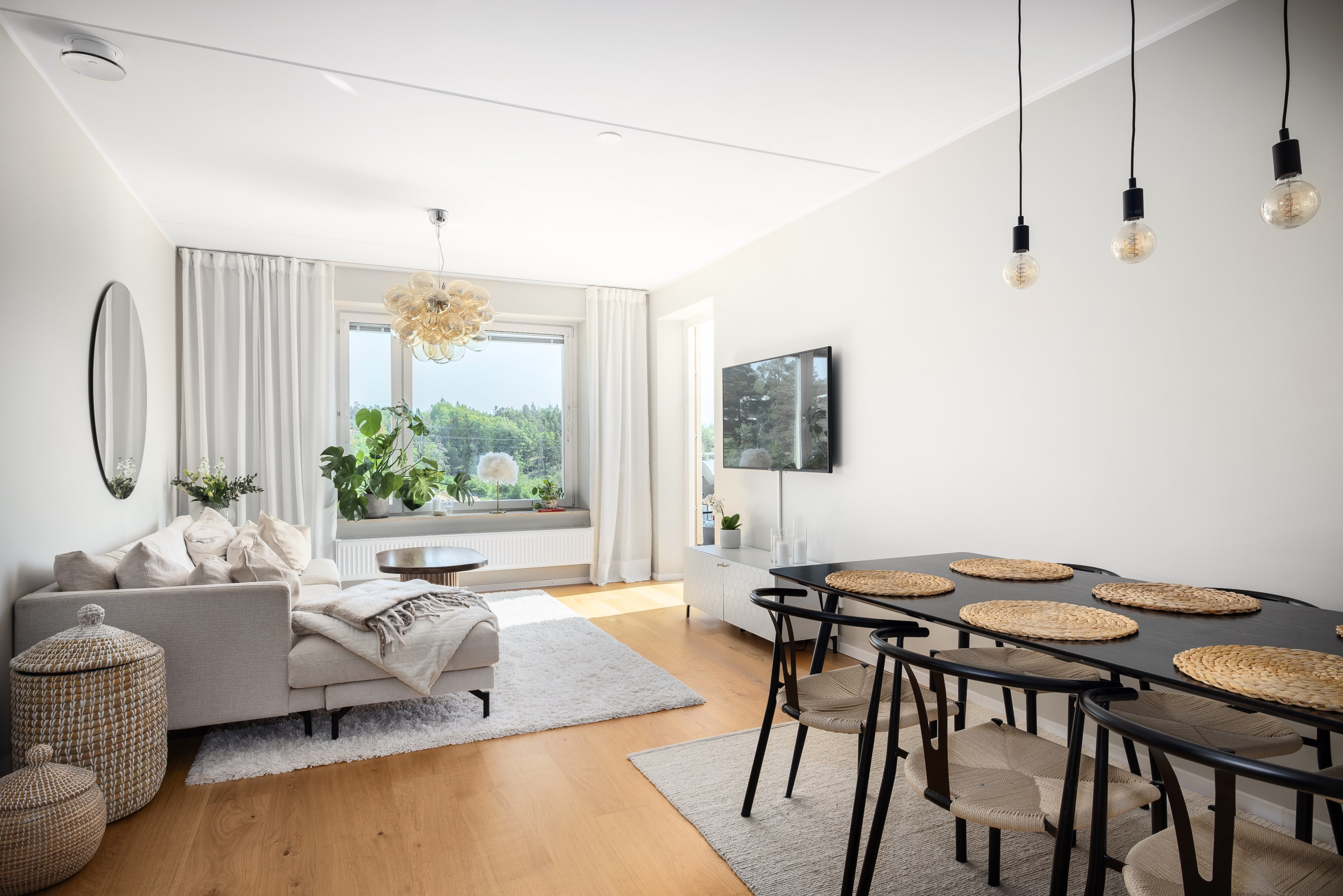 Bostadsbild från Tollareslingan 26, 12/12 tr, Såld i Tollare, Nacka