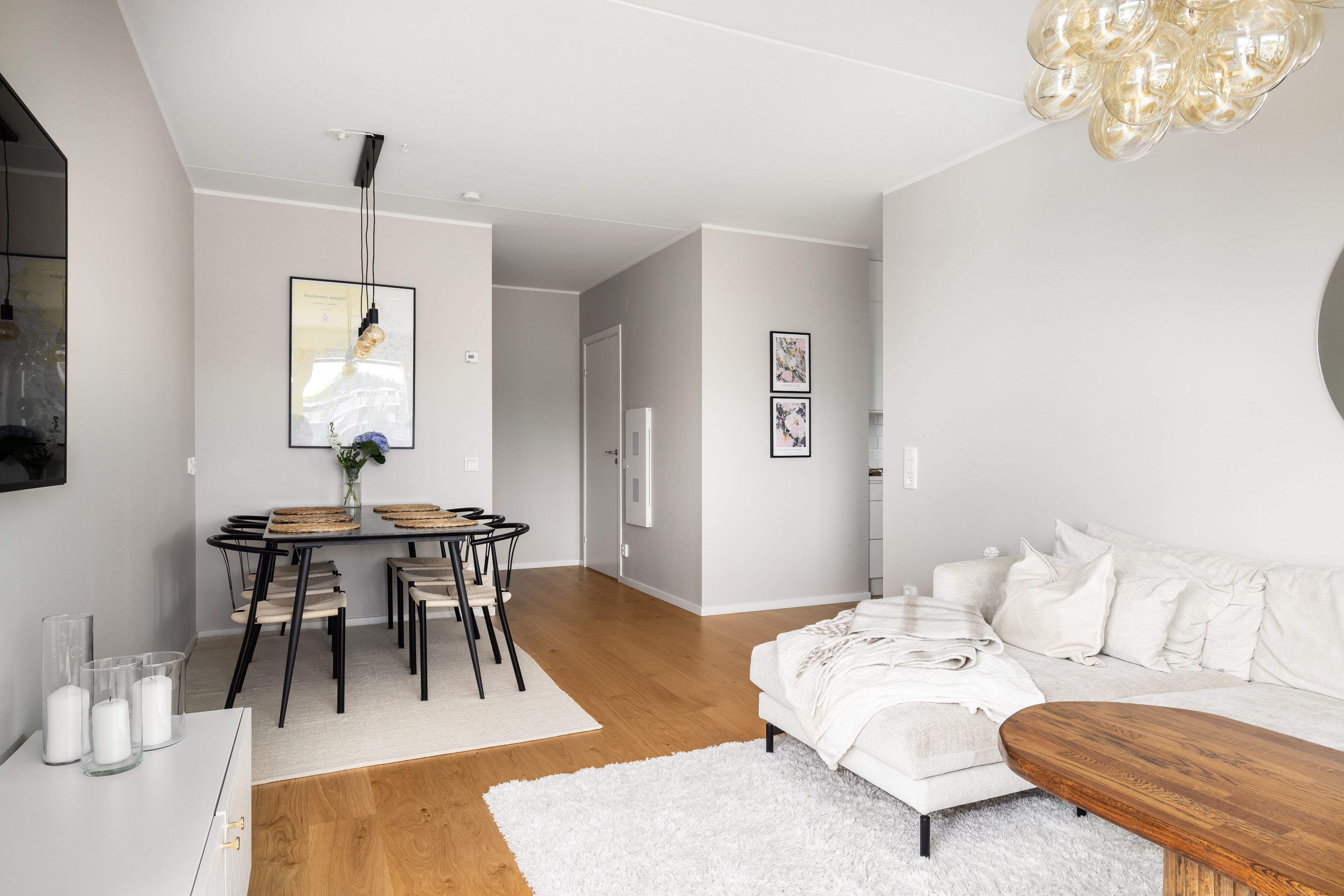 Bostadsbild från Tollareslingan 26, 12/12 tr, Såld i Tollare, Nacka