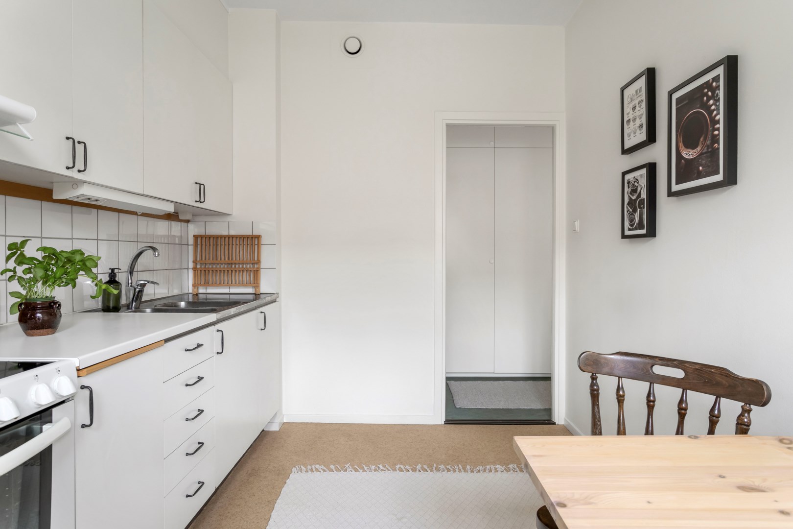 Bostadsbild från Gamla Uppsalagatan 18, Såld i Svartbäcken, Uppsala