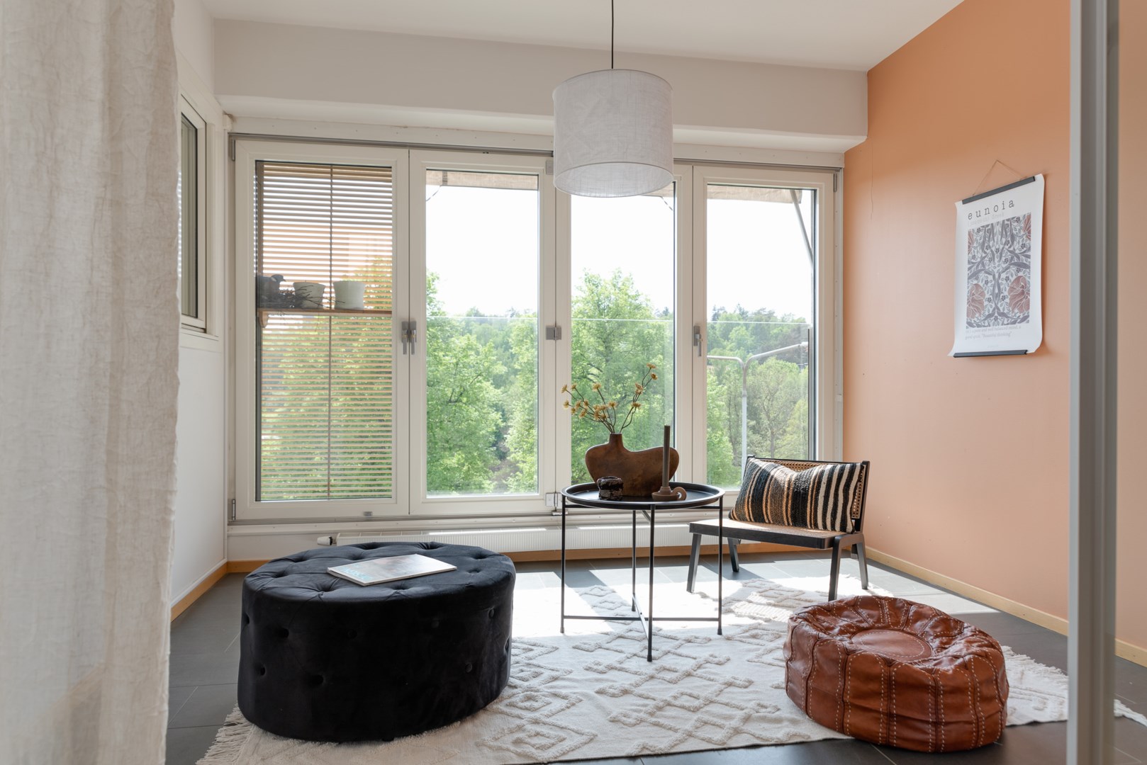 Bostadsbild från Sankta Ursulas väg 2AA, Såld i Blåsbo, Västerås