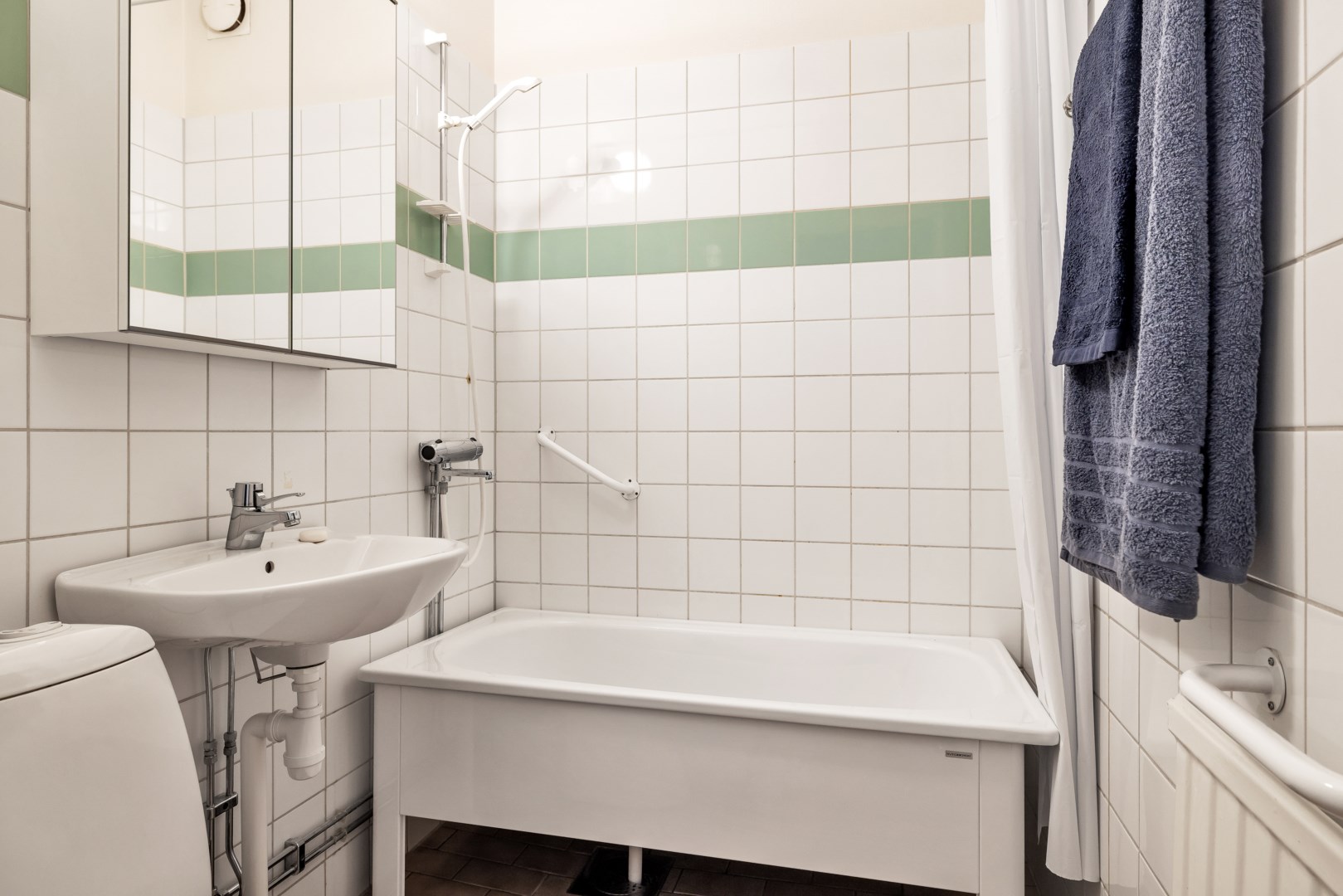 Bostadsbild från Svartbäcksgatan 96A, Såld i Tunabackar, Uppsala