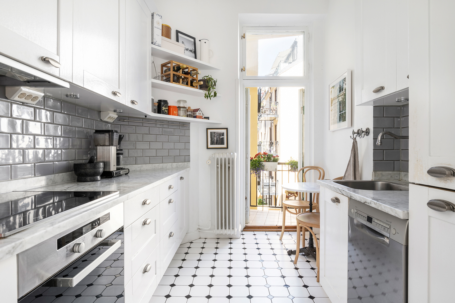 Bostadsbild från Odengatan 102, Såld i Vasastan - Odenplan, Stockholm