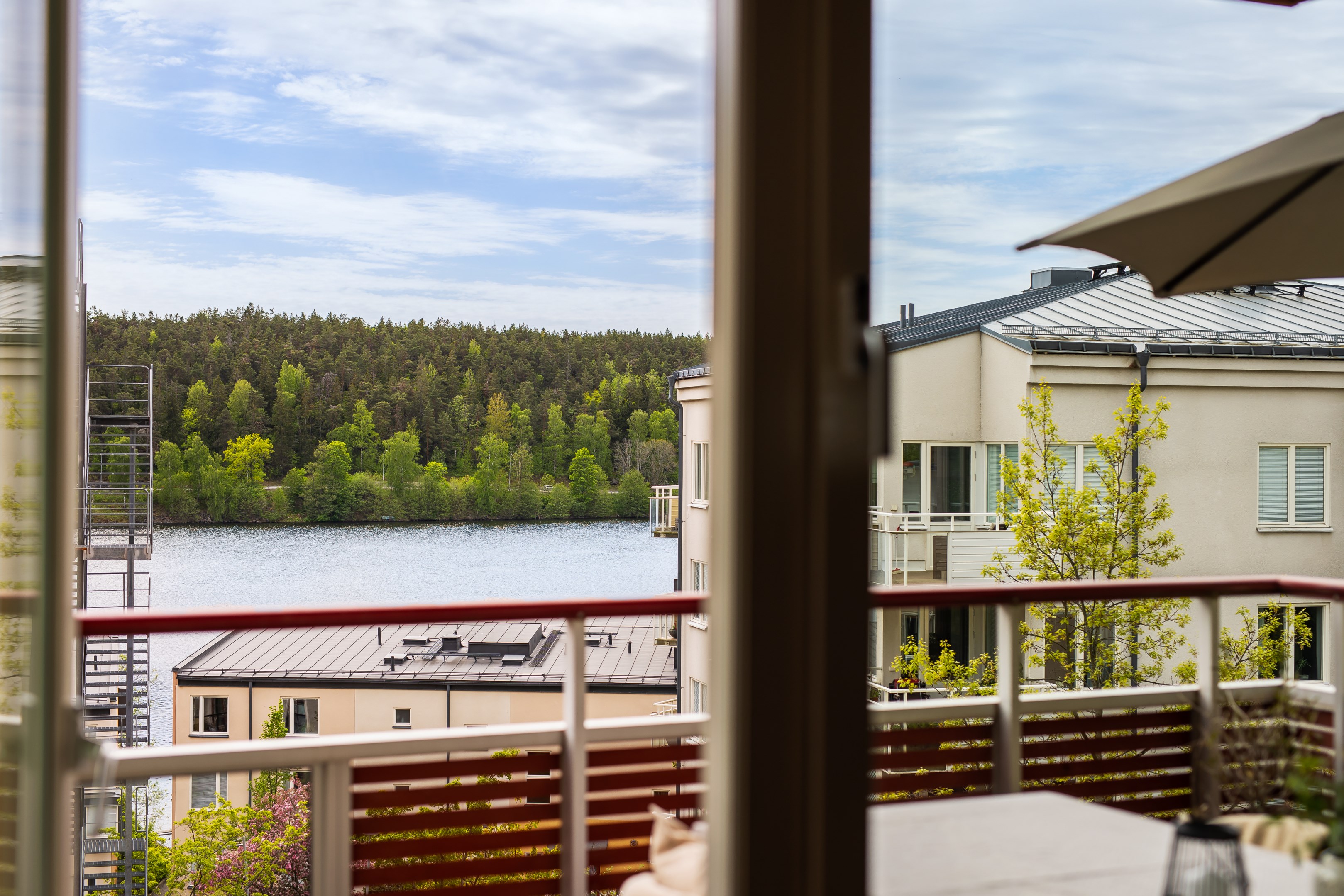 Bostadsbild från Garverigränd 12, Såld i Järla sjö, Nacka