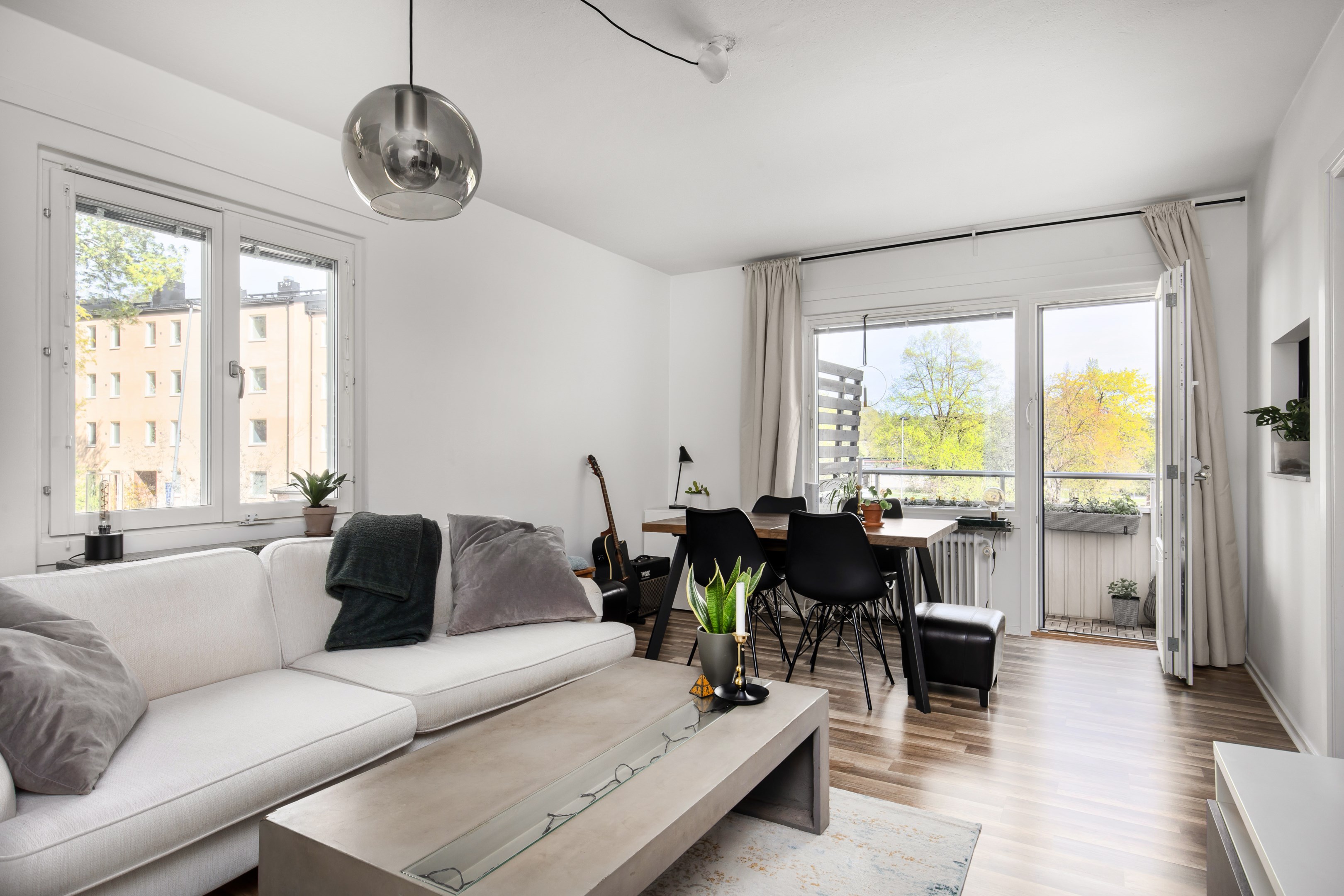 Bostadsbild från Beckasinvägen 33, Såld i Saltängen, Nacka