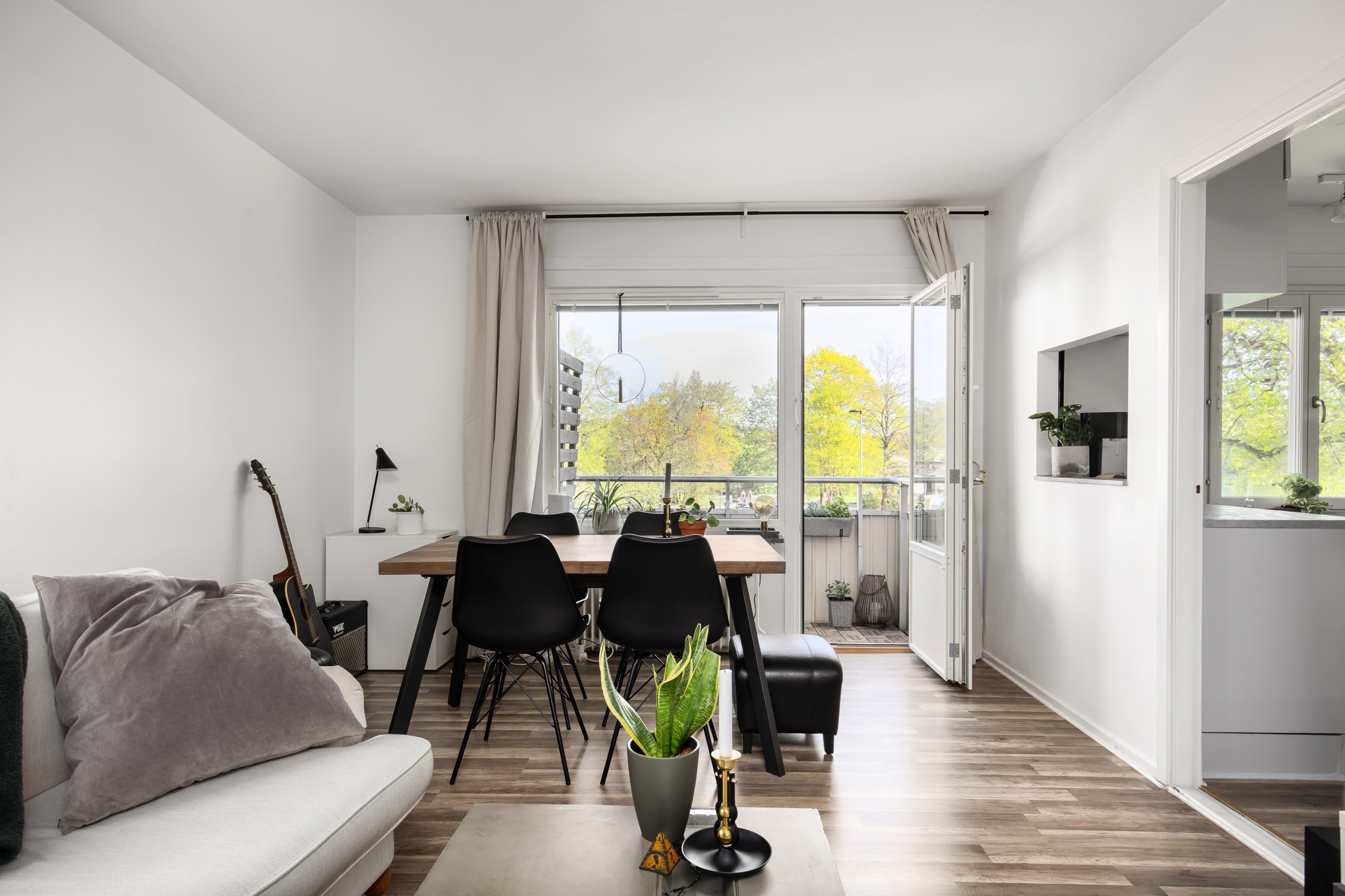 Bostadsbild från Beckasinvägen 33, Såld i Saltängen, Nacka