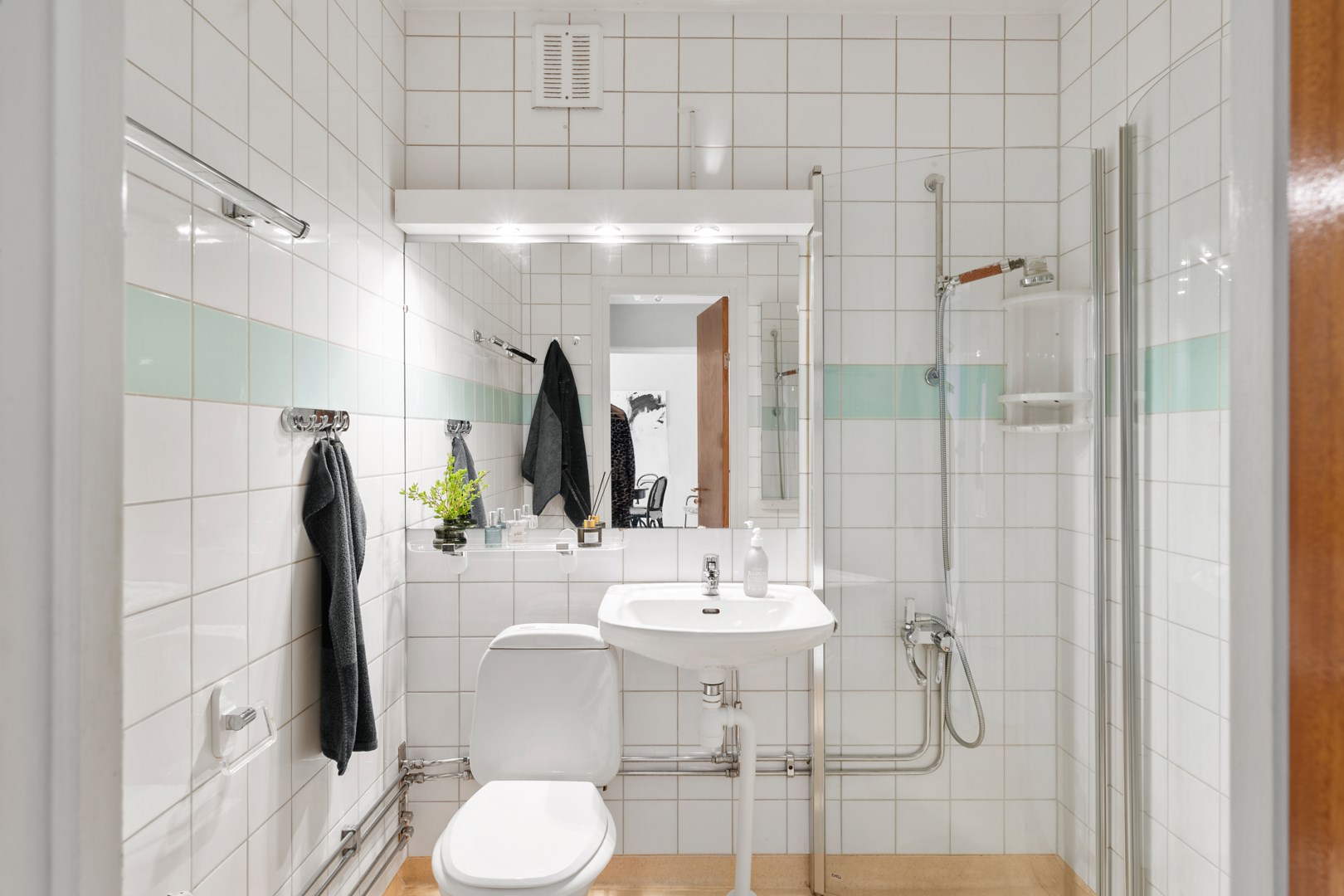 Bostadsbild från Torsvägen 61C, Såld i Neglinge - Saltsjöbaden, Nacka