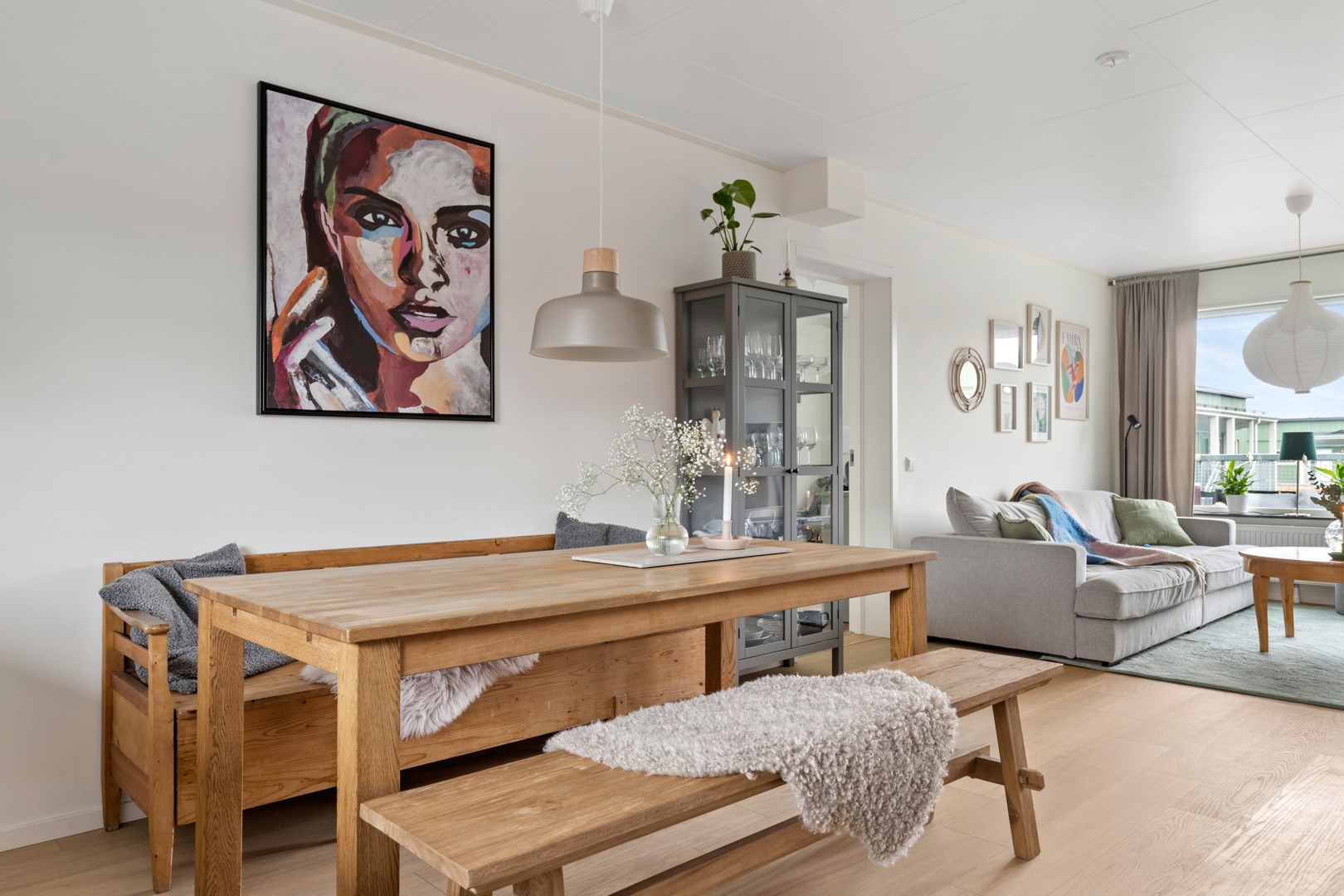 Bostadsbild från Hjulaxelvägen 146, Såld i Gunsta, Uppsala