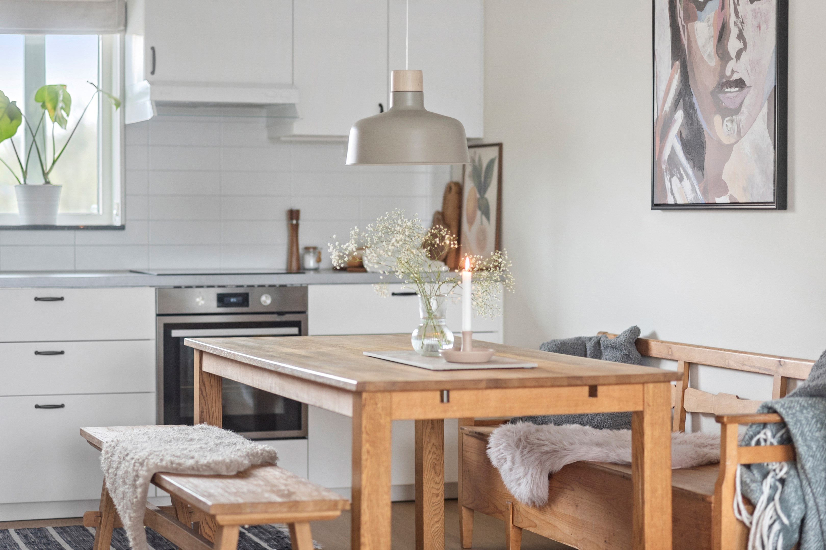 Bostadsbild från Hjulaxelvägen 146, Såld i Gunsta, Uppsala