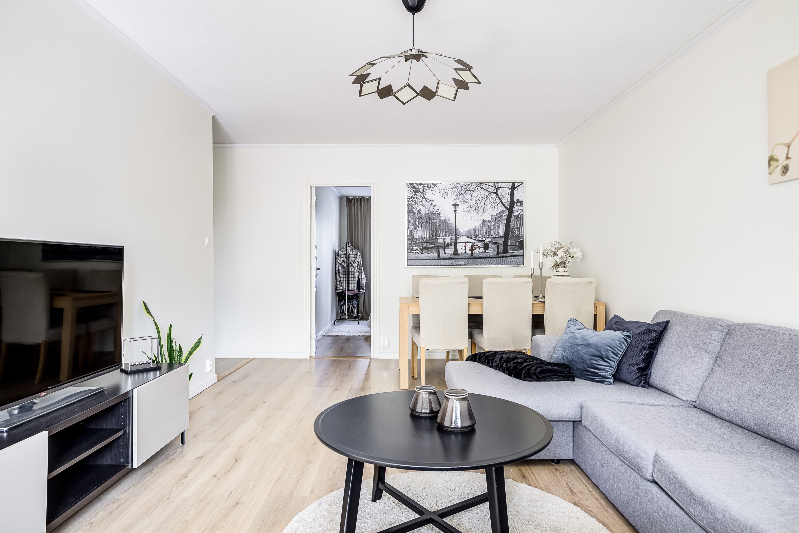 Bostadsbild från Tövädersgatan 4, Såld i Gränby, Uppsala