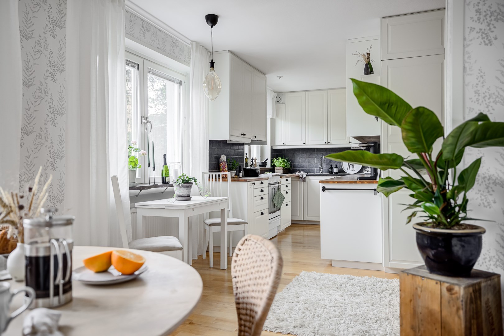 Bostadsbild från Granitvägen 24 E, Till salu i Eriksberg, Uppsala