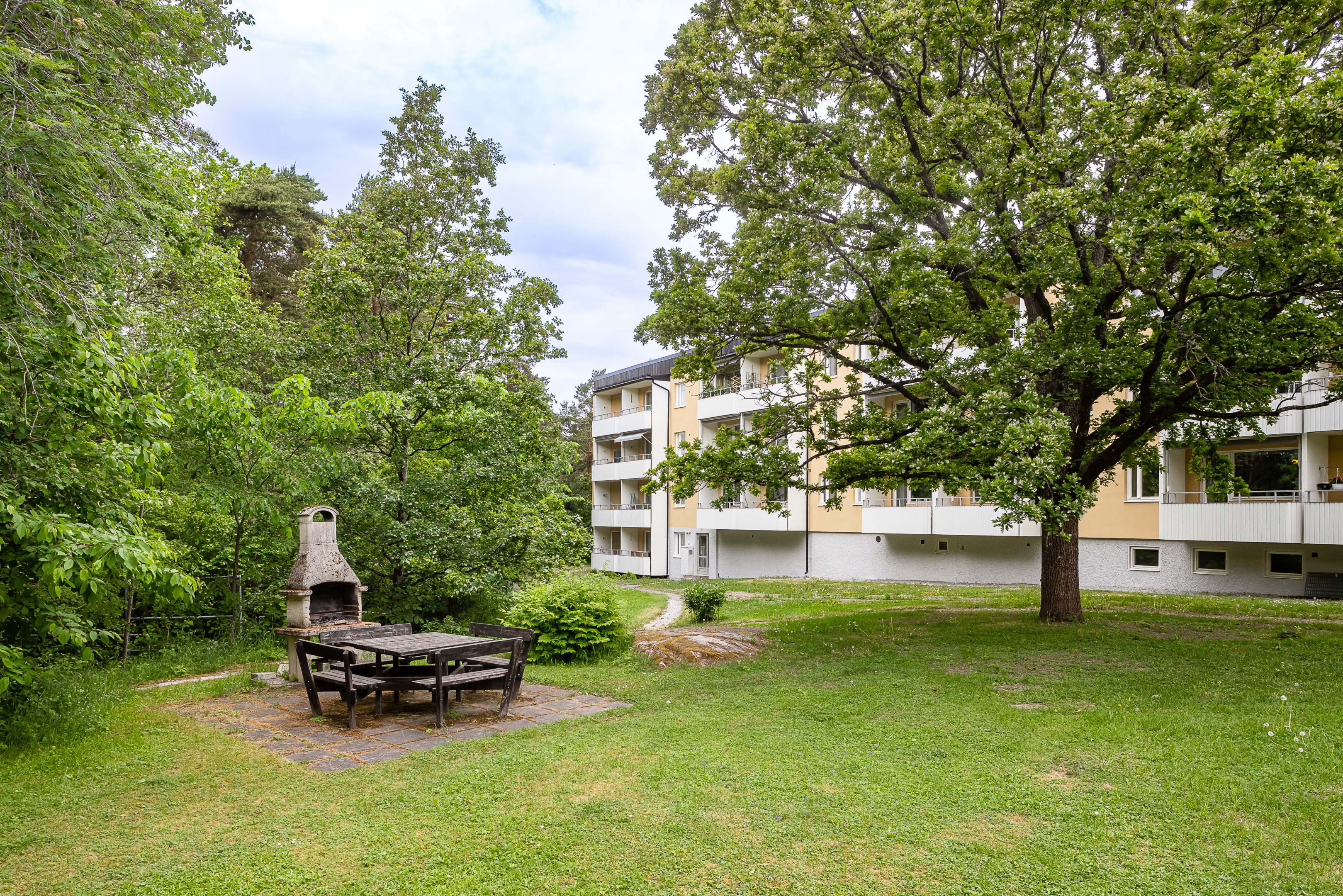 Bostadsbild från Granitvägen 24 E, Till salu i Eriksberg, Uppsala