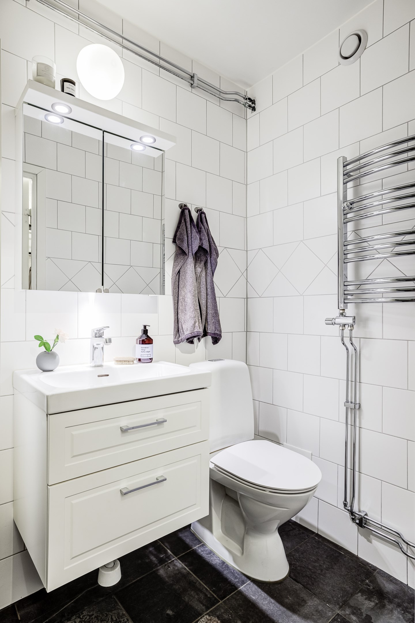 Bostadsbild från Granitvägen 24 E, Till salu i Eriksberg, Uppsala