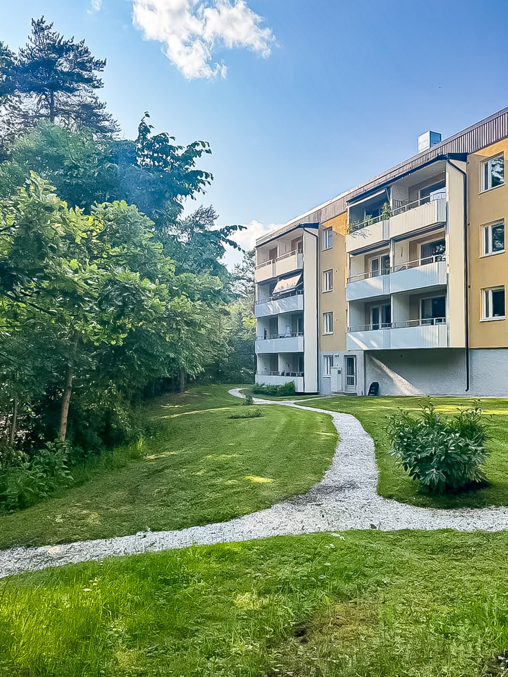 Bostadsbild från Granitvägen 24 E, Till salu i Eriksberg, Uppsala