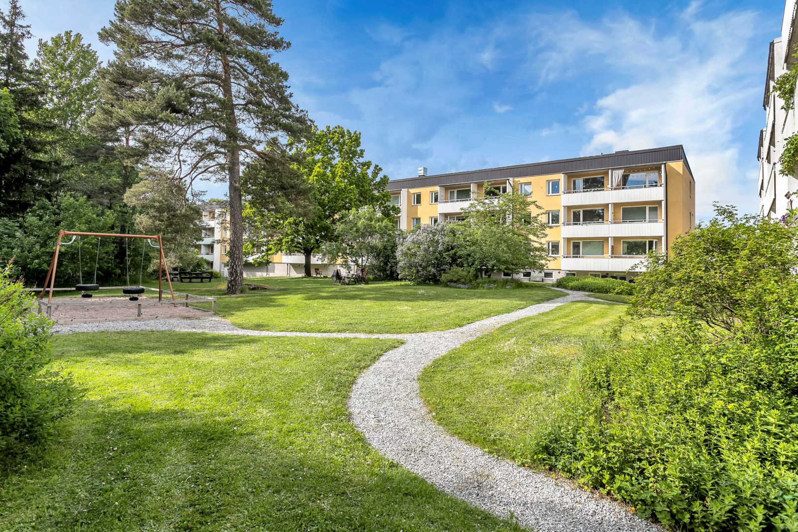 Bostadsbild från Granitvägen 24 E, Till salu i Eriksberg, Uppsala