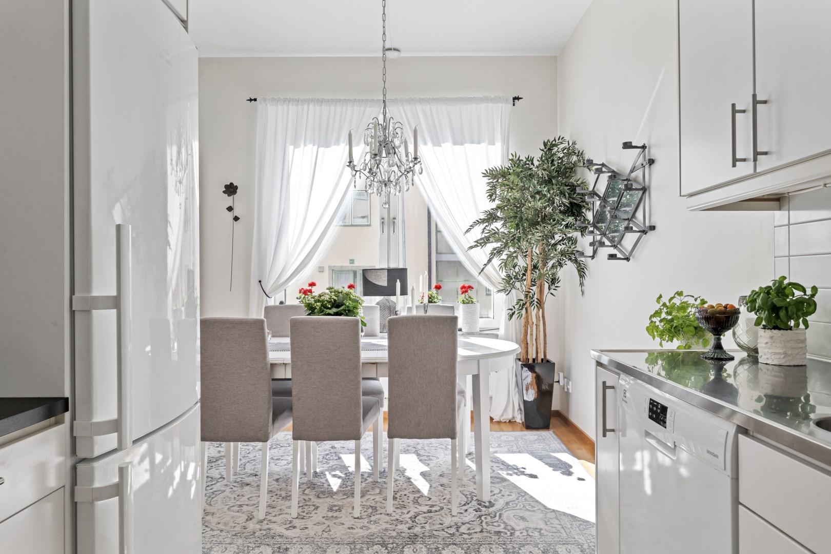 Bostadsbild från Eddagatan 1A, Såld i Centrum, Uppsala