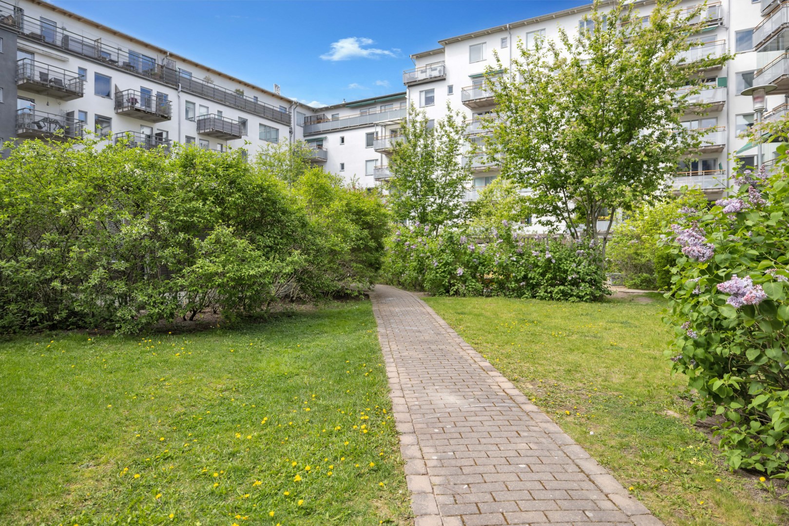 Bostadsbild från Siktargatan 32, Såld i Kungsängen, Uppsala