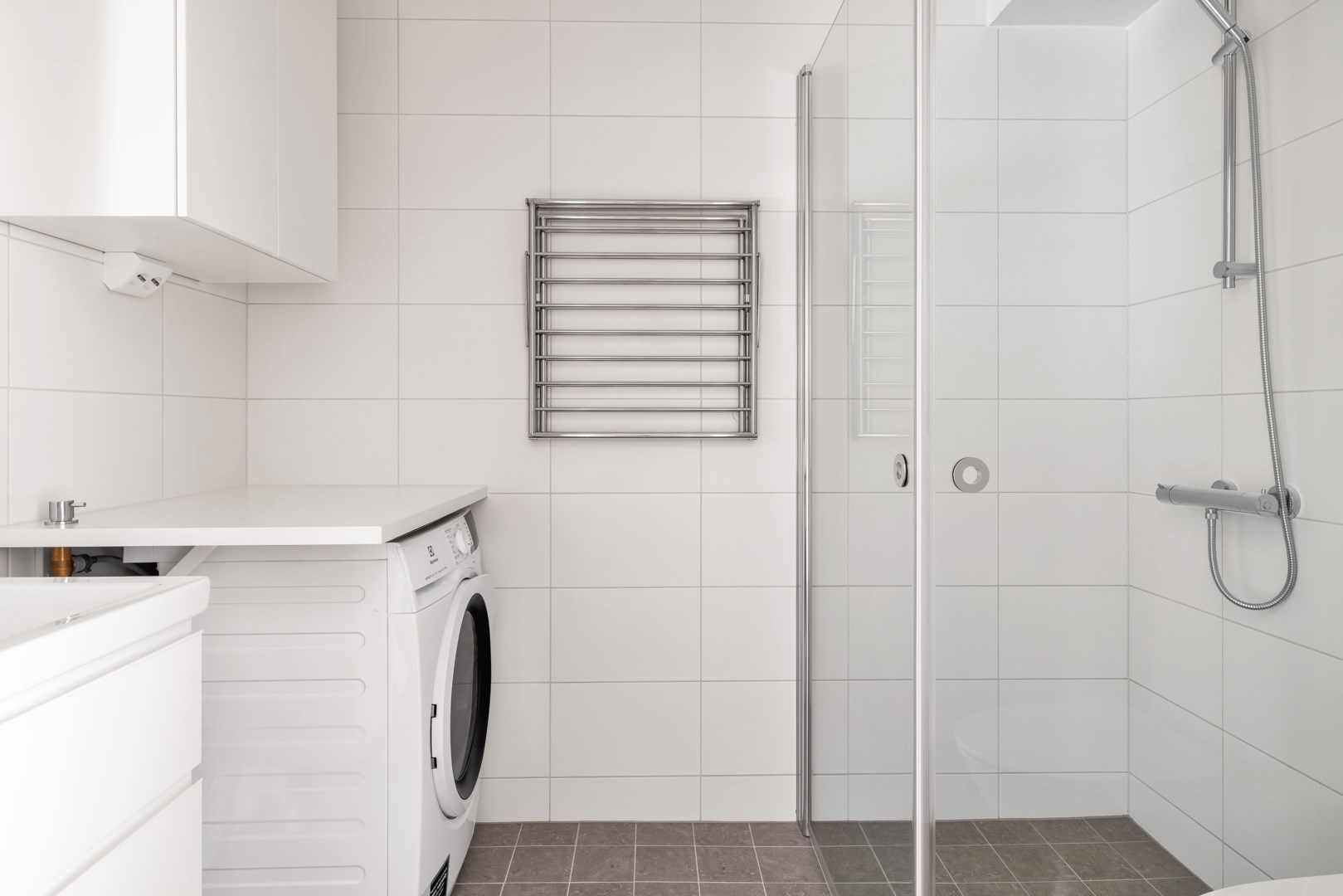 Bostadsbild från Gränby bilgata 28, Såld i Gränby, Uppsala