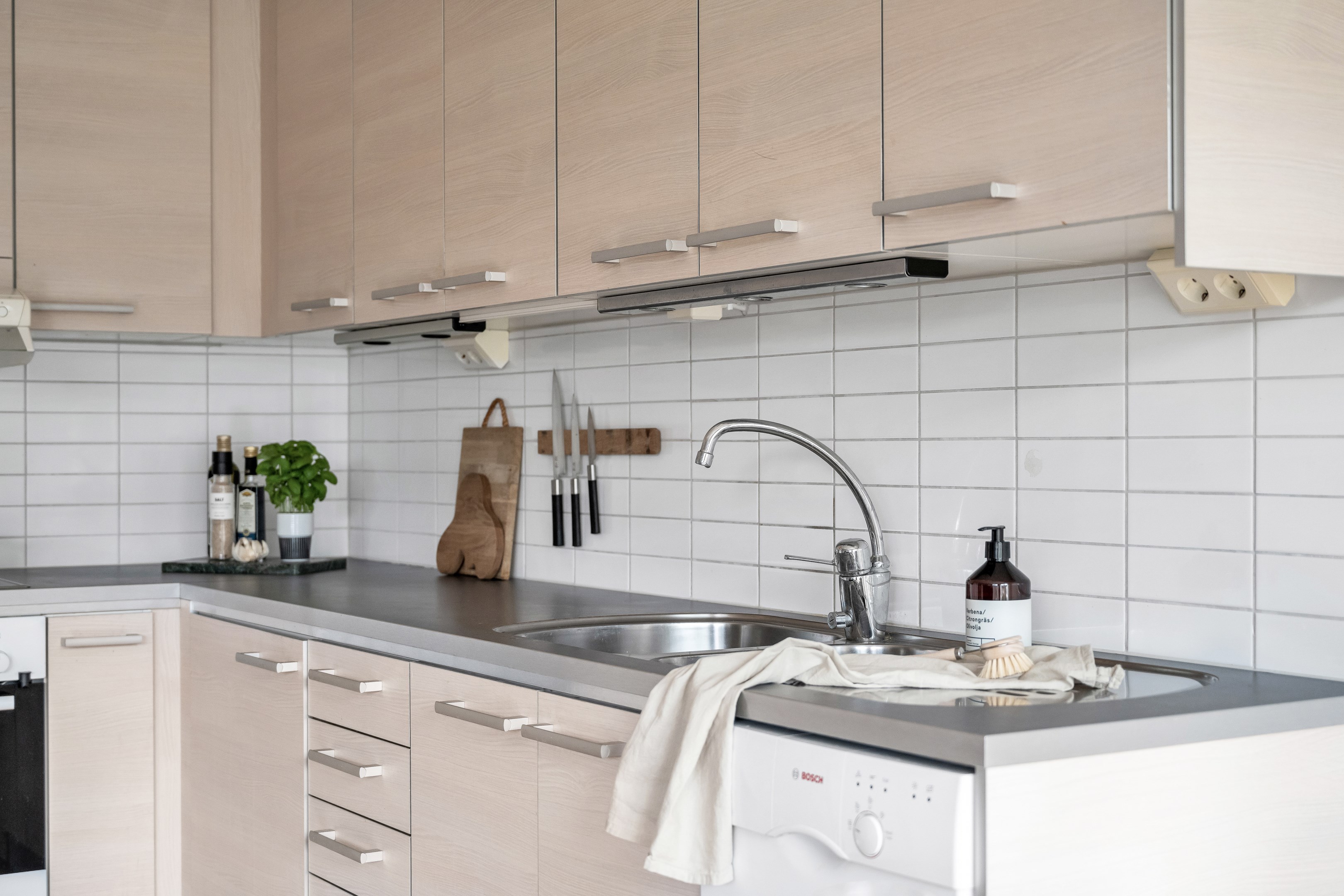 Bostadsbild från Hällbygatan 15, Såld i Luthagen, Uppsala