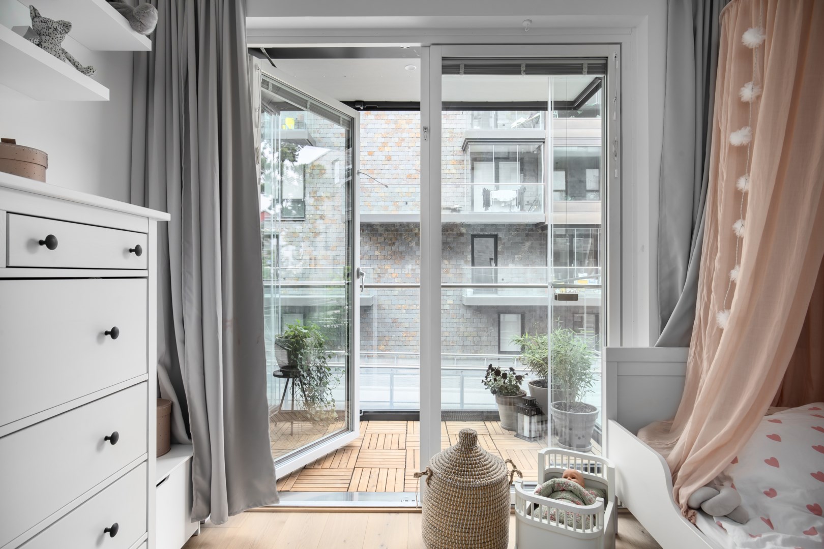 Bostadsbild från Tollareslingan 7, 5tr, Såld i Tollare, Nacka