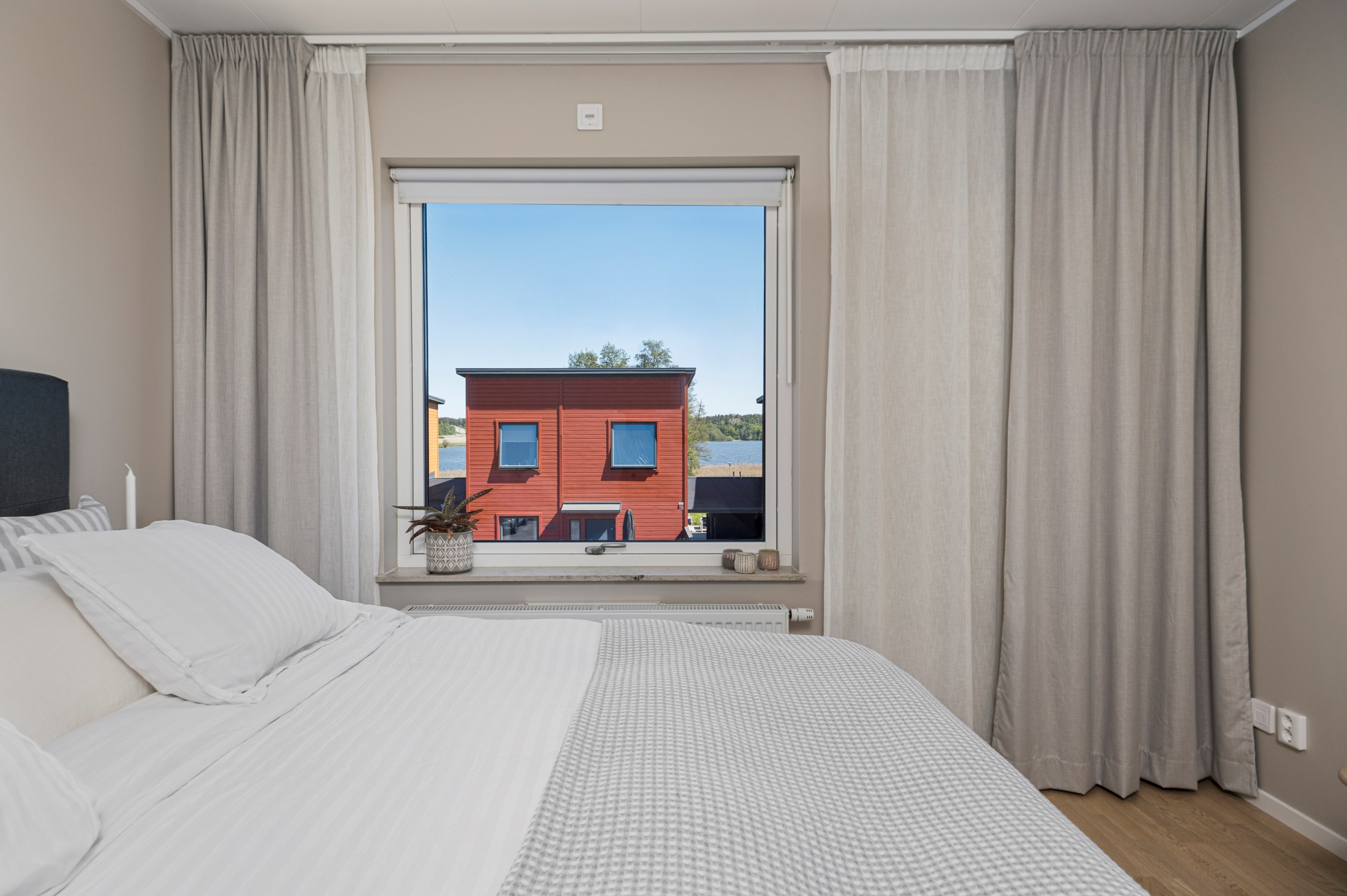 Bostadsbild från Fredrikstrandsvägen 56B, Kommande i Ekerö, Ekerö