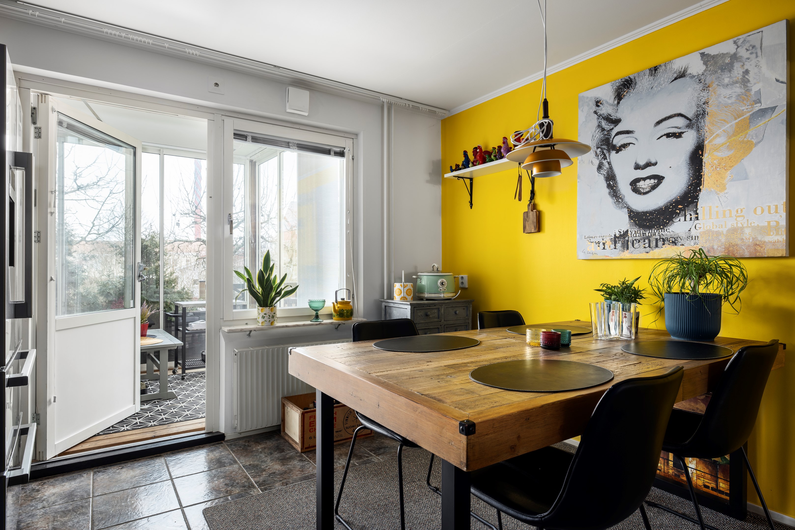 Bostadsbild från Fyrspannsvägen 44, Såld i Jarlaberg, Nacka