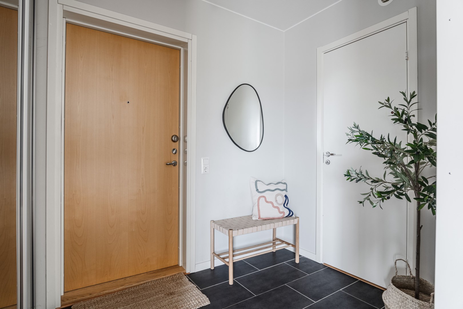 Bostadsbild från Mariedalsgatan 16, Såld i Slavsta, Uppsala