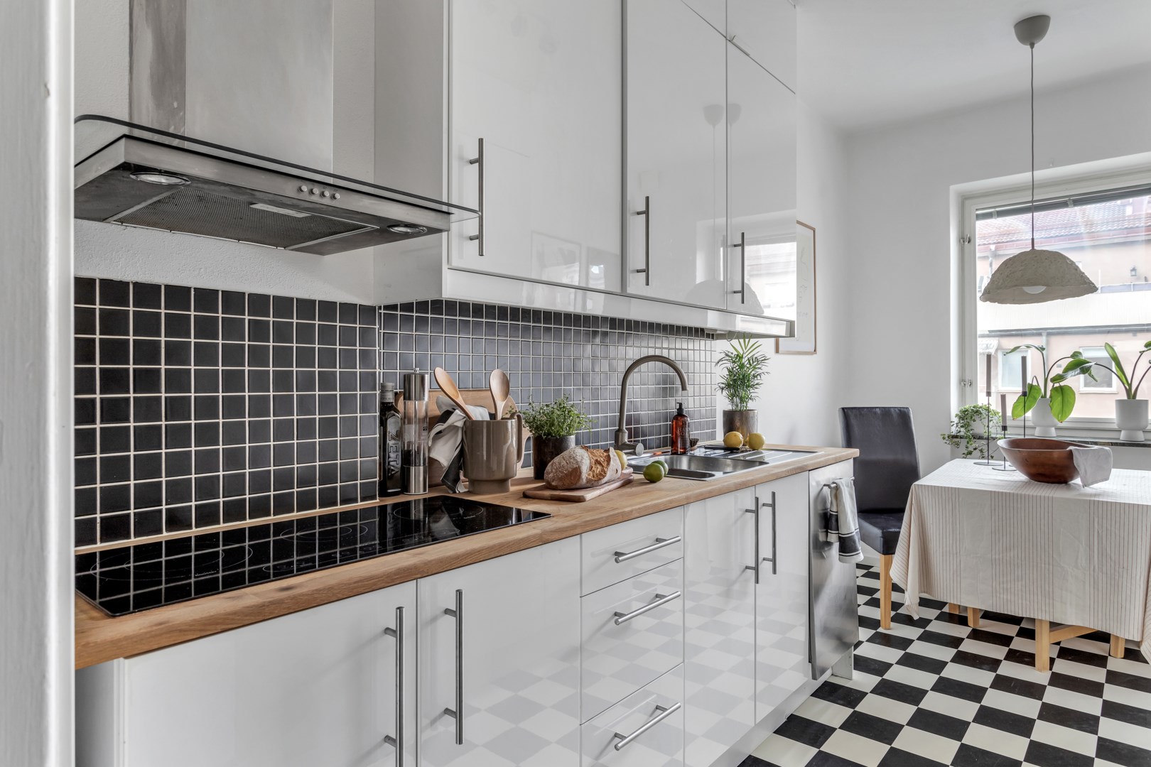 Bostadsbild från Sturegatan 16B, Såld i Luthagen, Uppsala