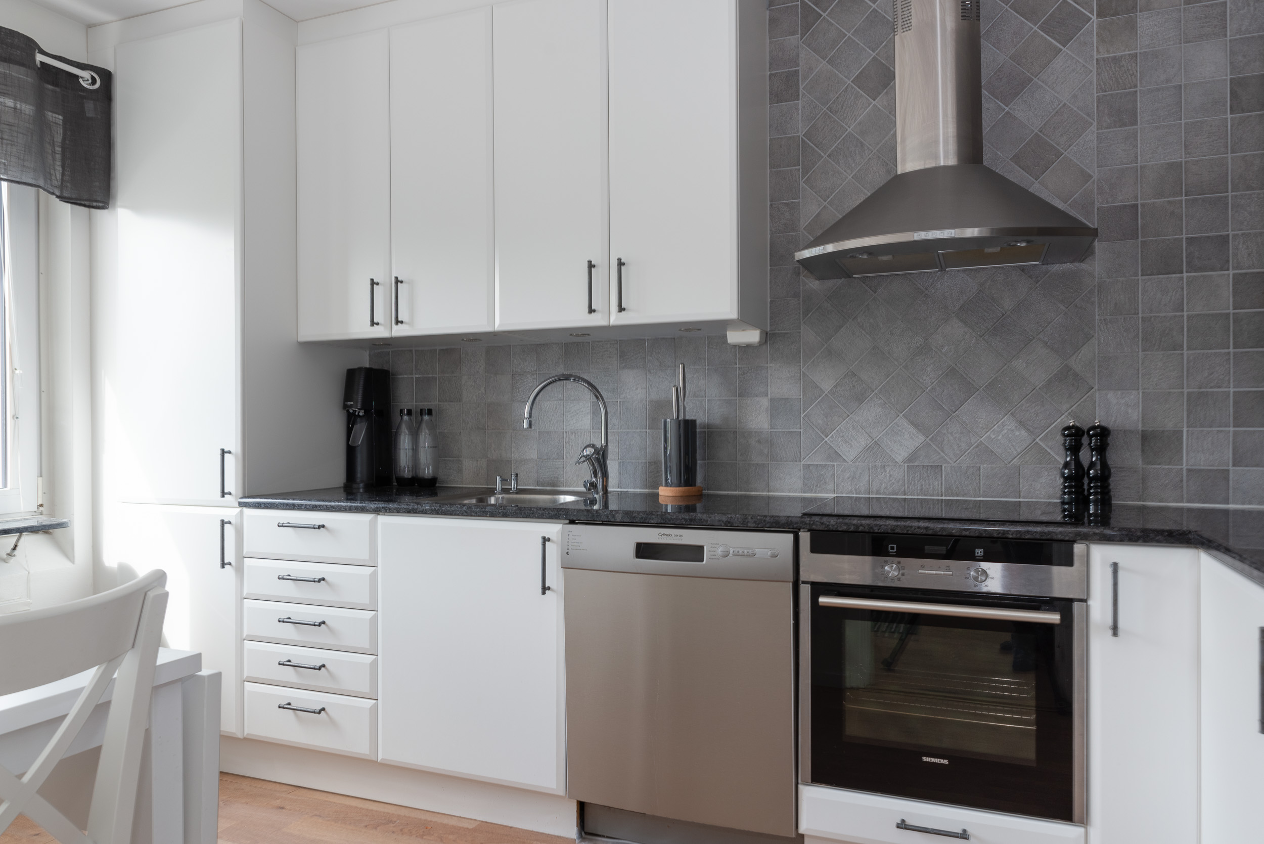 Bostadsbild från Rekylgatan 10, Såld i Haga, Västerås